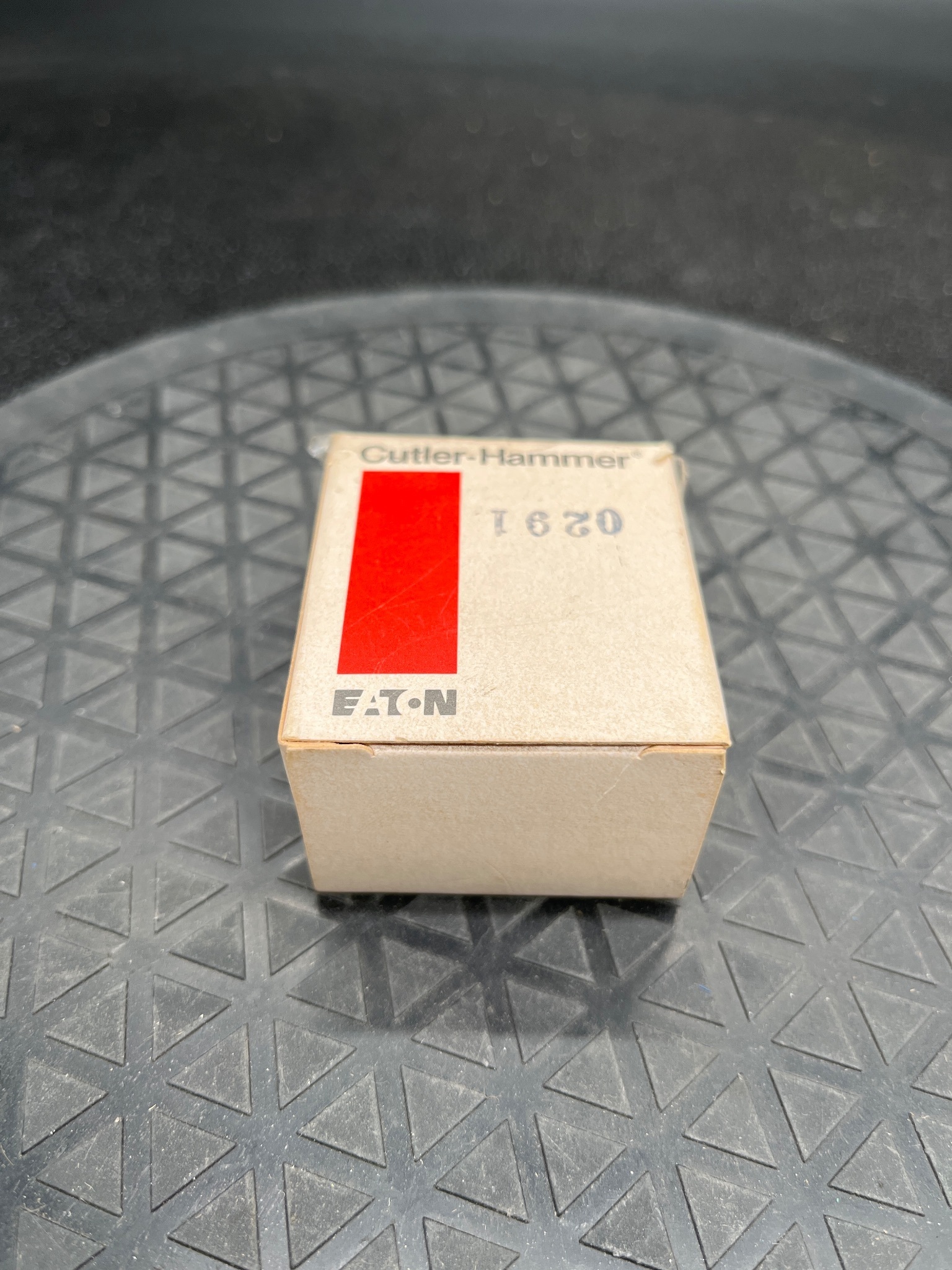 CUTLER-HAMMER C300KA1 Auxiliary Contact Block 1 NO NEW 2
