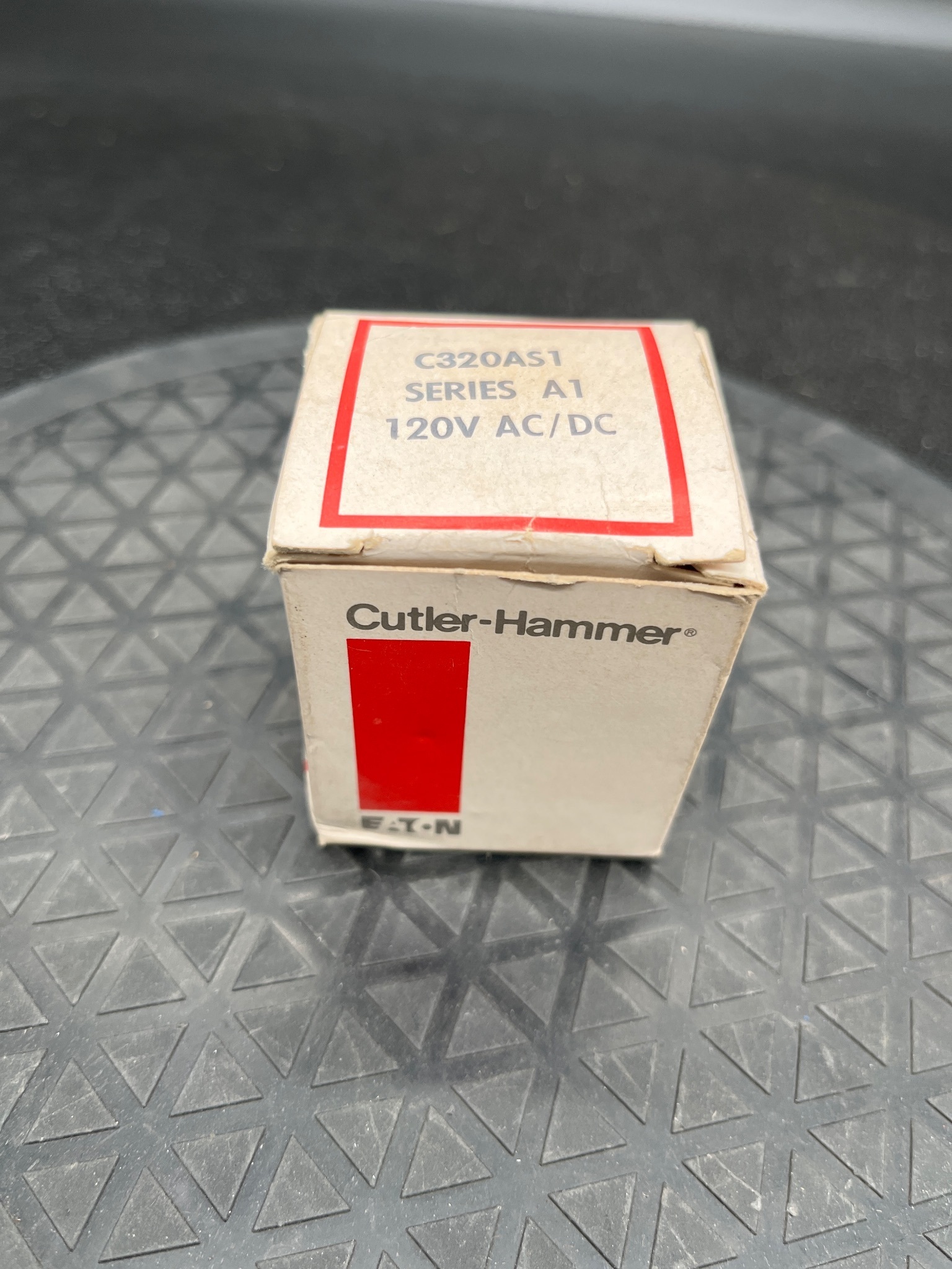 CUTLER-HAMMER C320AS1 Control Coil 120V AC/DC NEW 0