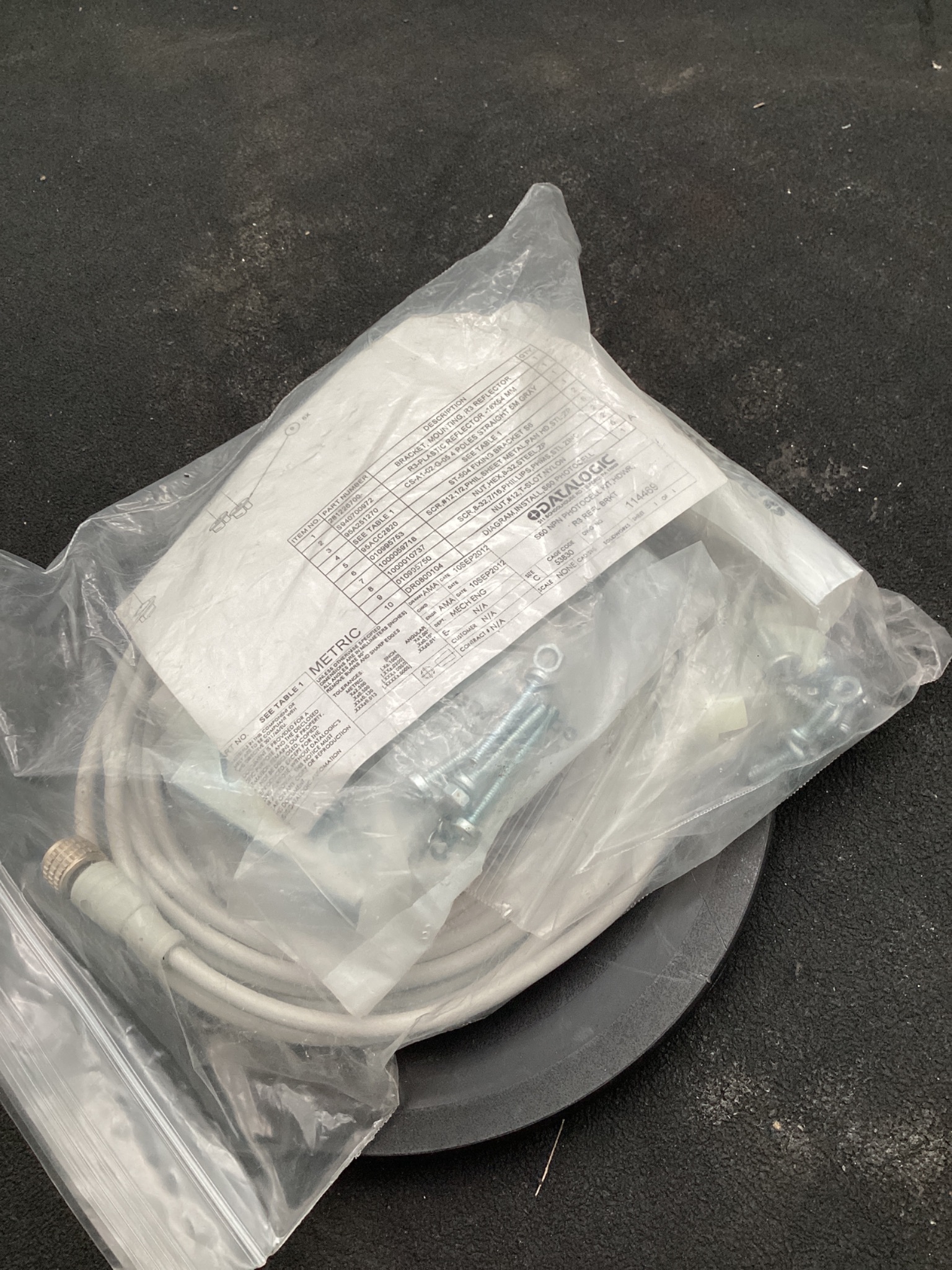 DATALOGIC 956201040 S60-PA-5-B01-PP Photoelectric Sensor Cable Kit NEW 1