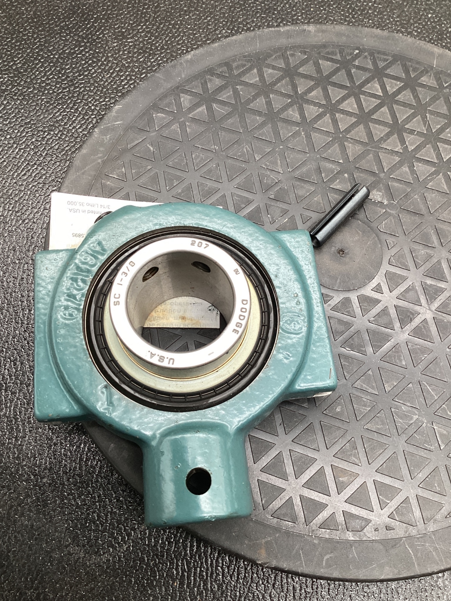 DODGE NSTU-SC-106-NL Take-Up Bearing Unit 1-3/8" Bore Cast Iron NEW 4
