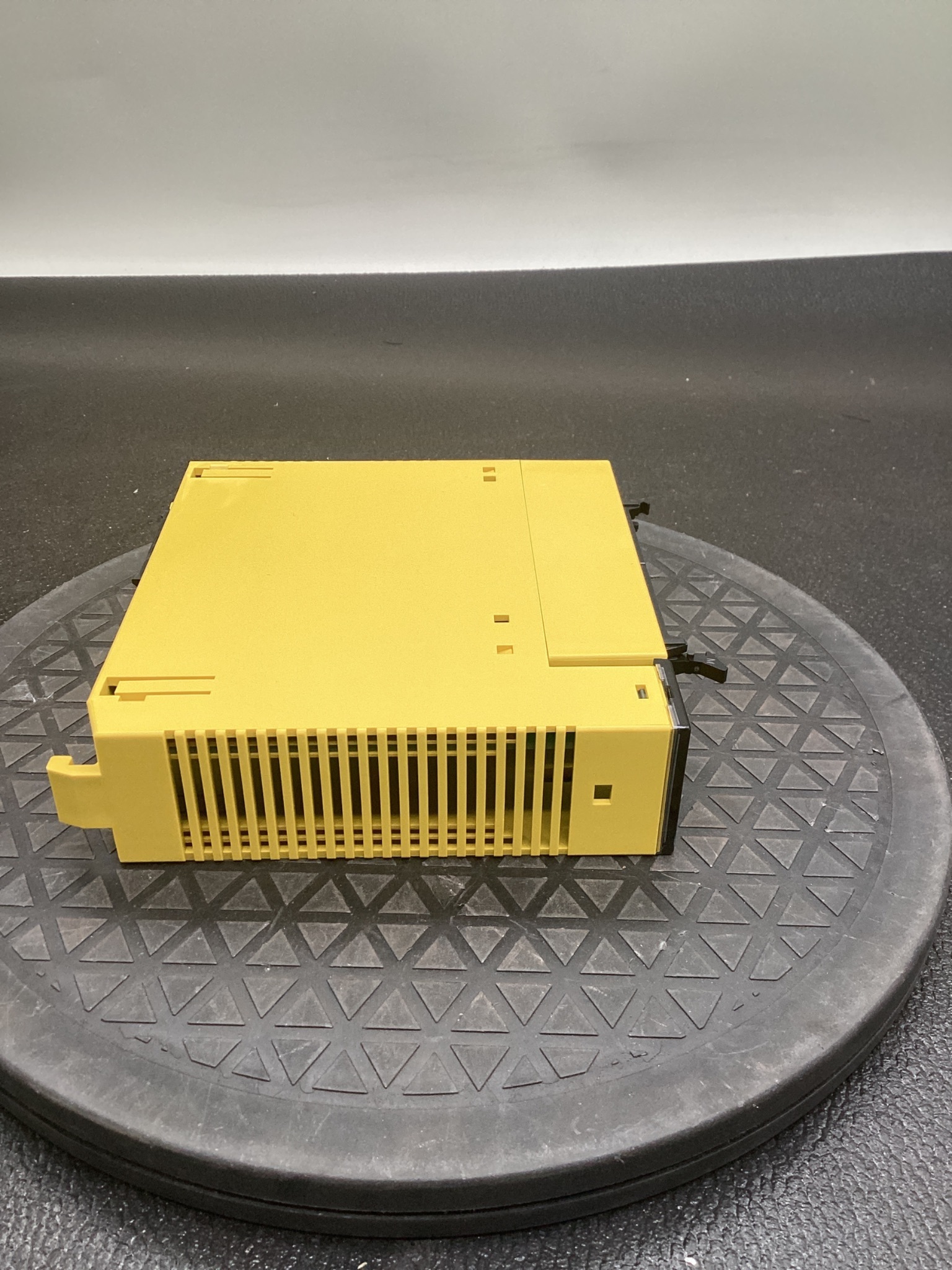 FANUC A03B-0819-C109 AID32F2 Digital Input Module NEW 2