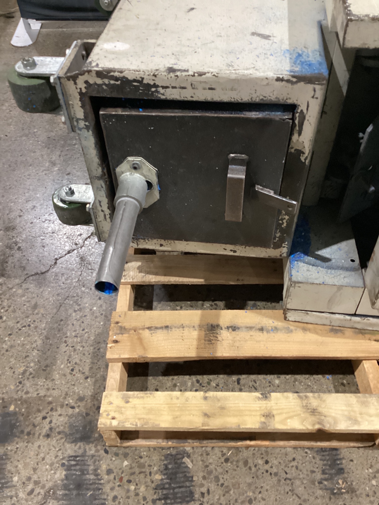 AEC Nelmor G810 Granulator 5HP Plastic Grinder USED 1