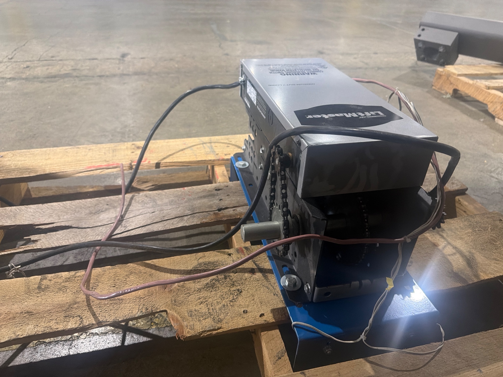 LiftMaster MJ5011U Hoist Operator 1/2 HP 115V USED 3