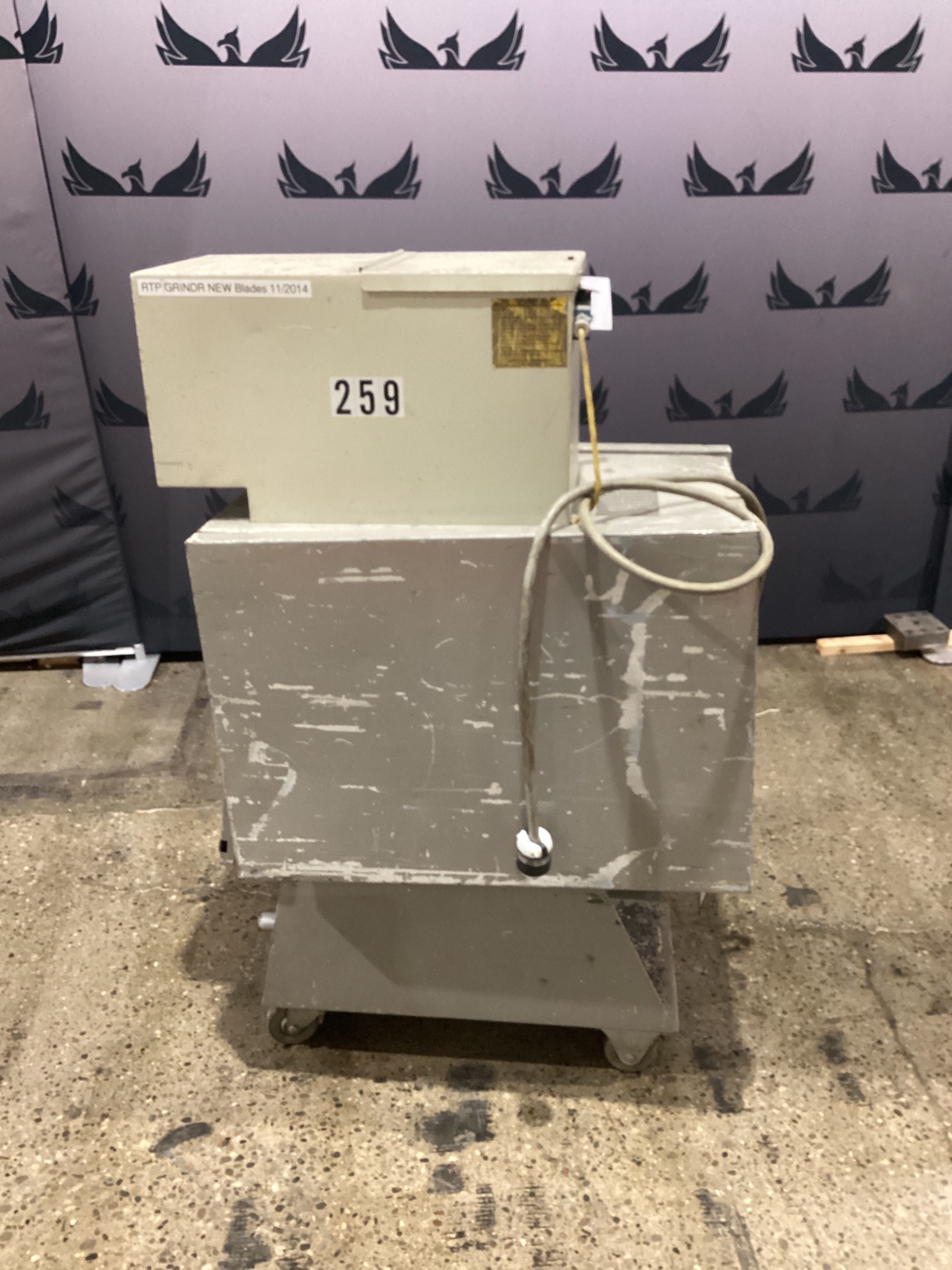 AEC Nelmor G810 Granulator 5HP Plastic Grinder USED 0
