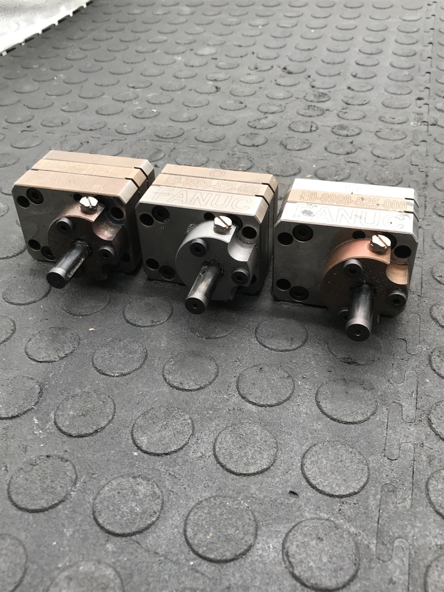 Zenith Gear Pump EO‑9999‑525‑000 (FANUC) Lot of 3 - USED 2