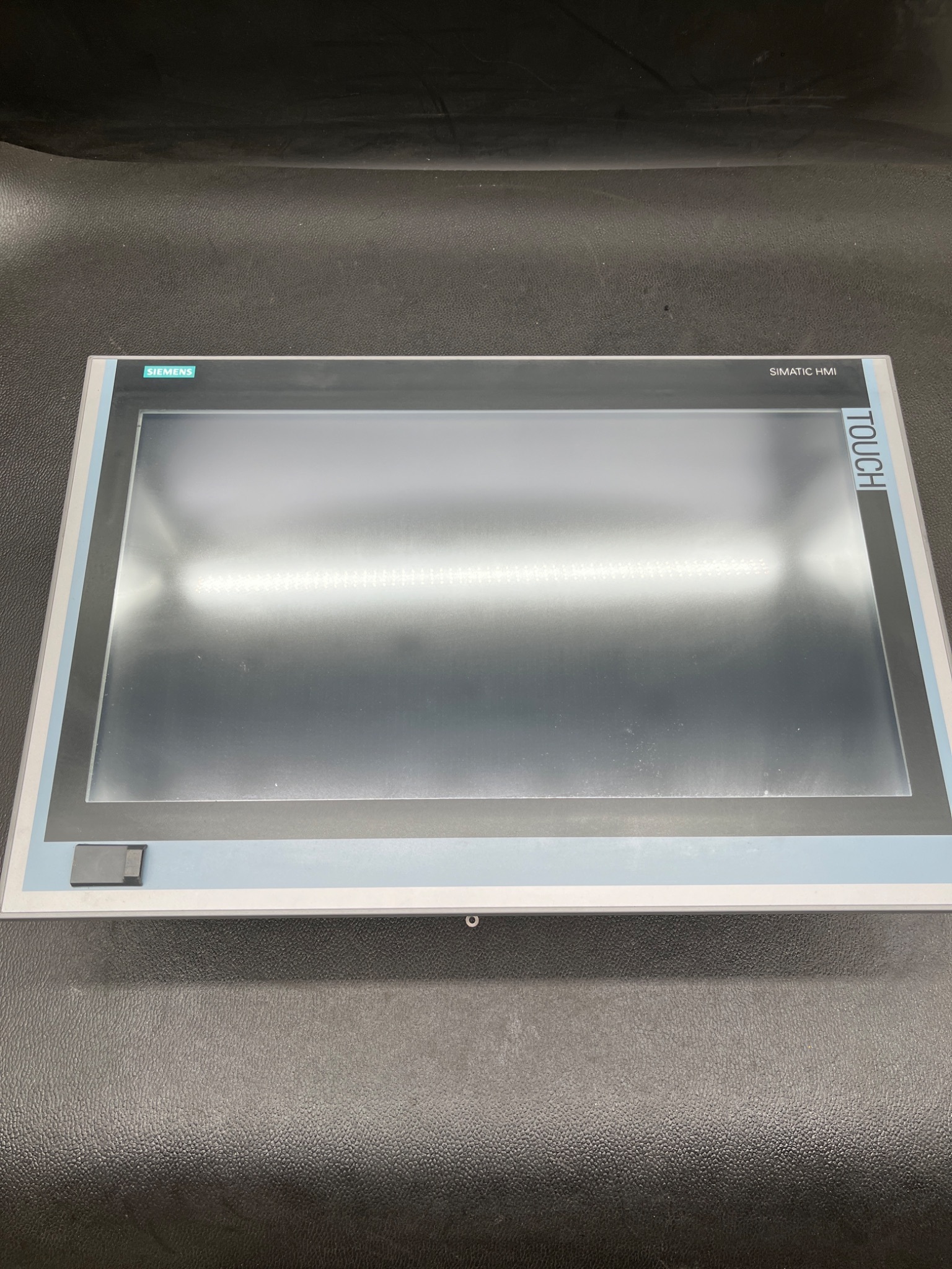 SIEMENS 6AV7260‑2GM41‑0BX6 SIMATIC IPC677D 22" Touch Panel PC USED 1