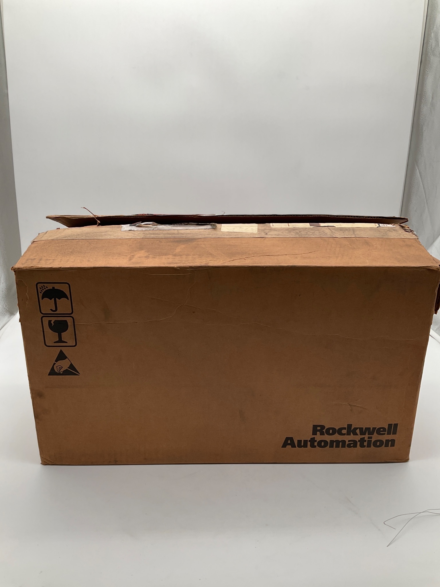 ALLEN‑BRADLEY 20BD8P0A3AYYADA0 PowerFlex 700 AC Drive NEW 2