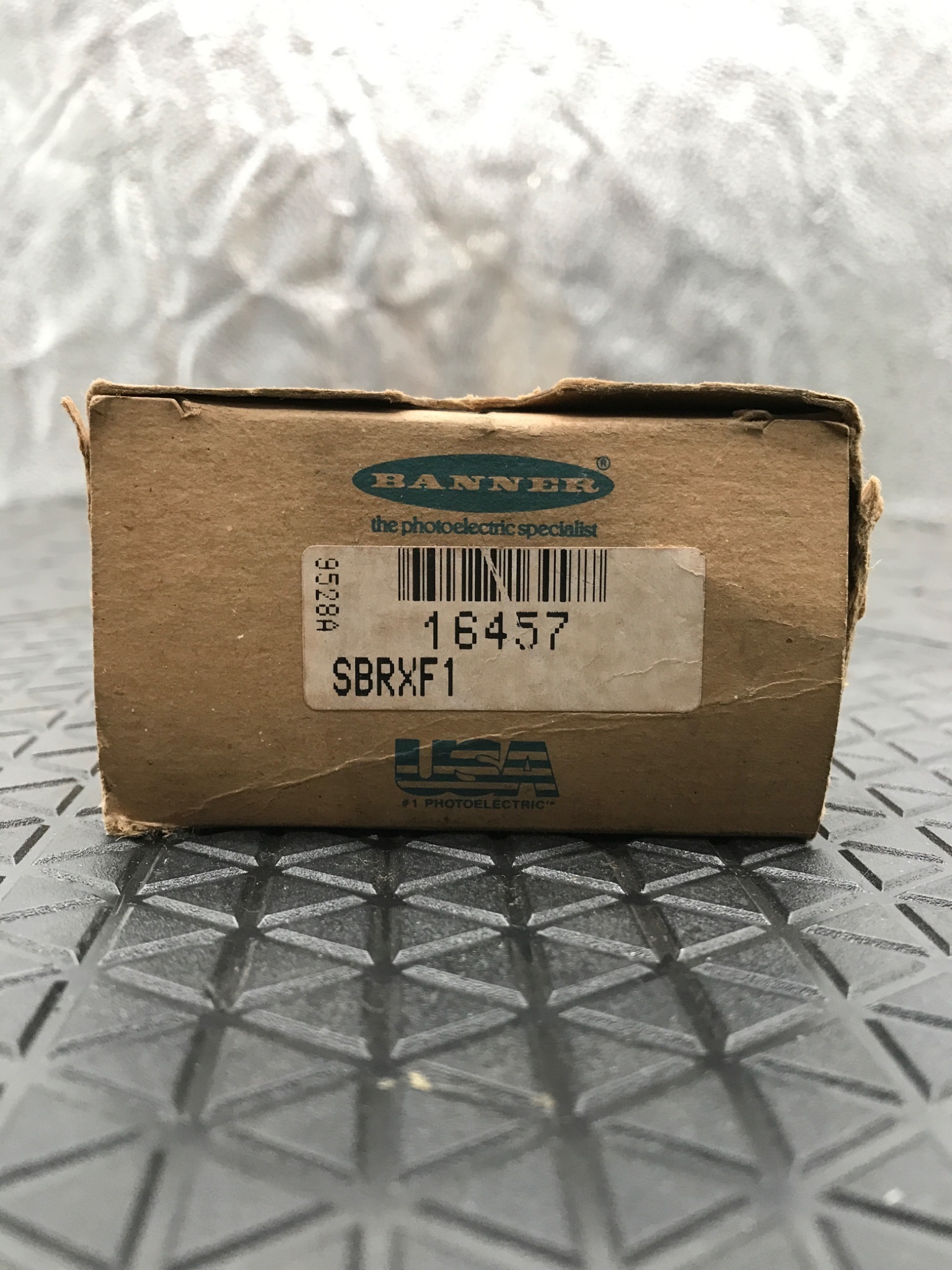 Banner SBRXF1 Photoelectric Sensor Receiver Fiber Optic NEW 3