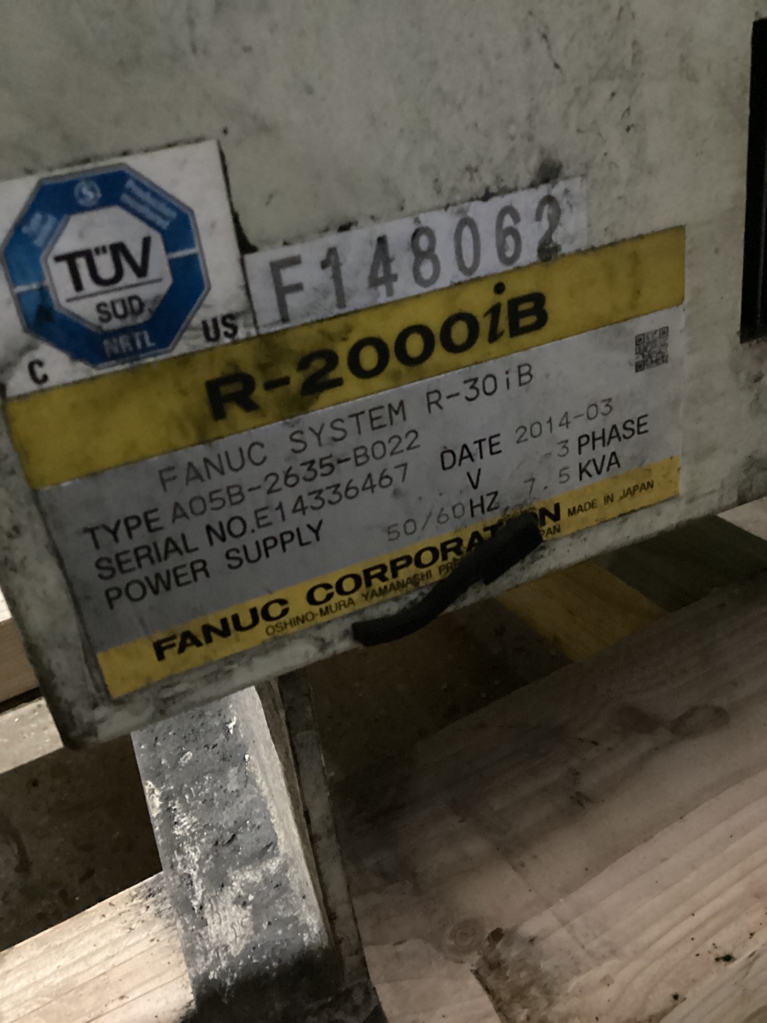 FANUC R-2000iB/210F w/ R-30iB Controls USED - Missing Teach Pendant 10