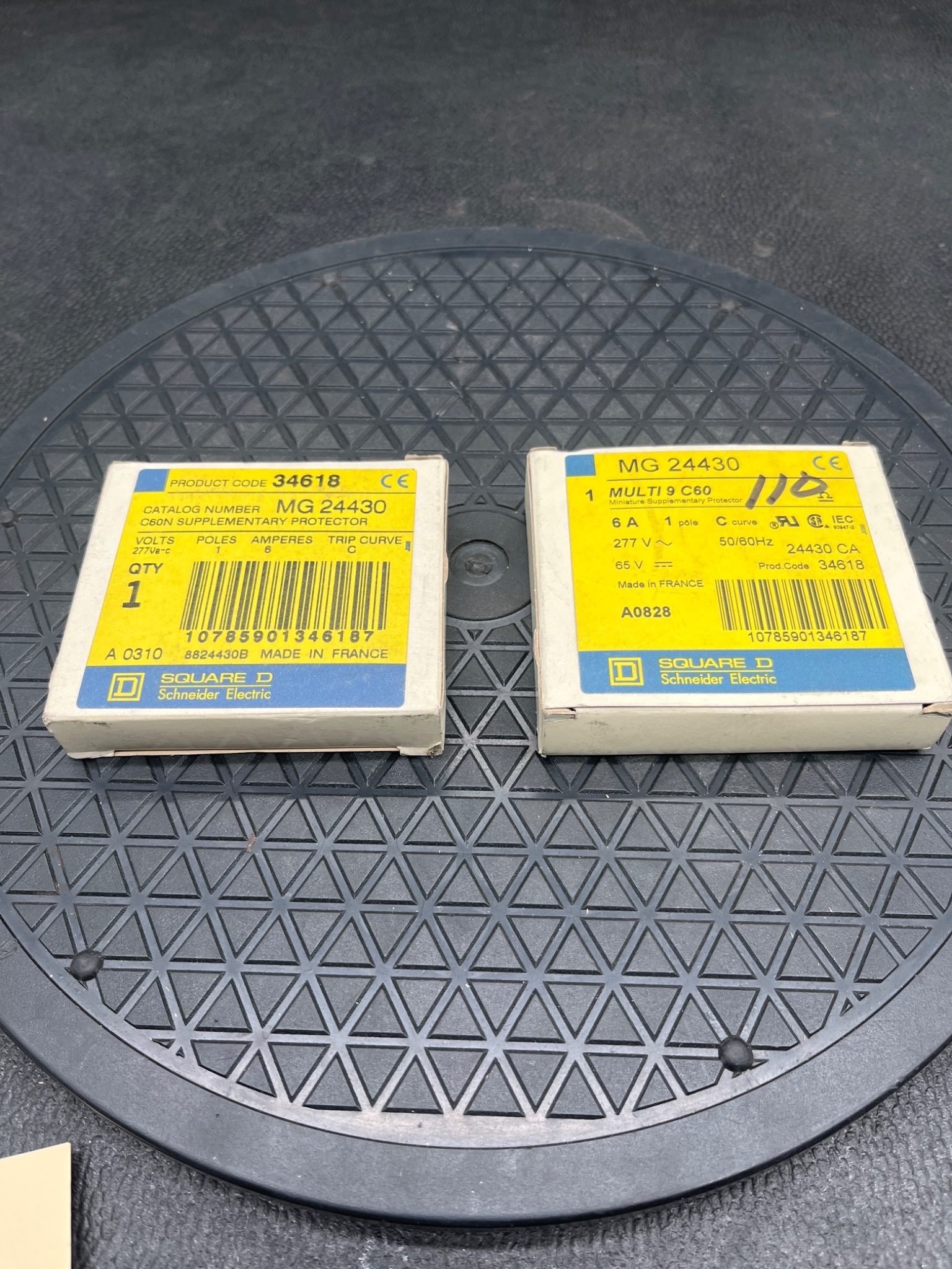 Square D MG24430 C60N Miniature Circuit Breaker 6A 1 Pole NEW 5