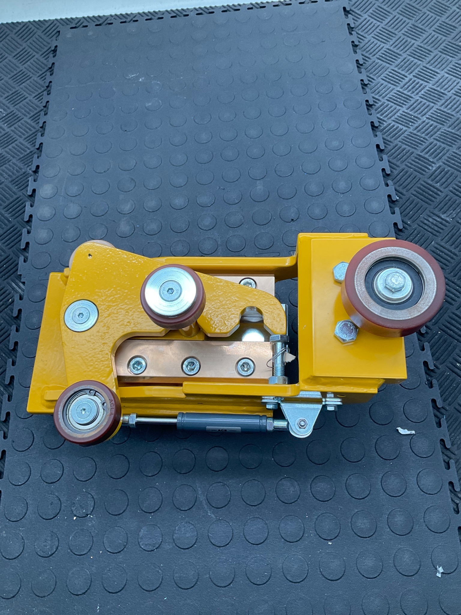 Current Collector Trolley Assembly USED 1