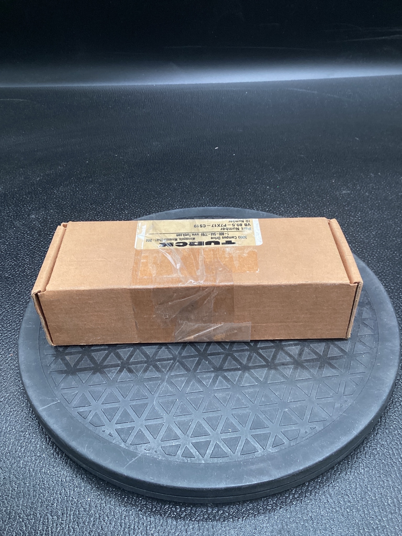 Turck VB 80.5-P7X17-CS19 M12 Junction Block NEW 2