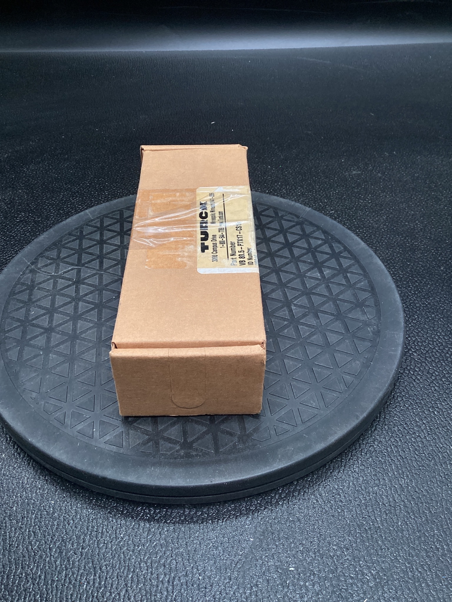 Turck VB 80.5-P7X17-CS19 M12 Junction Block NEW 3