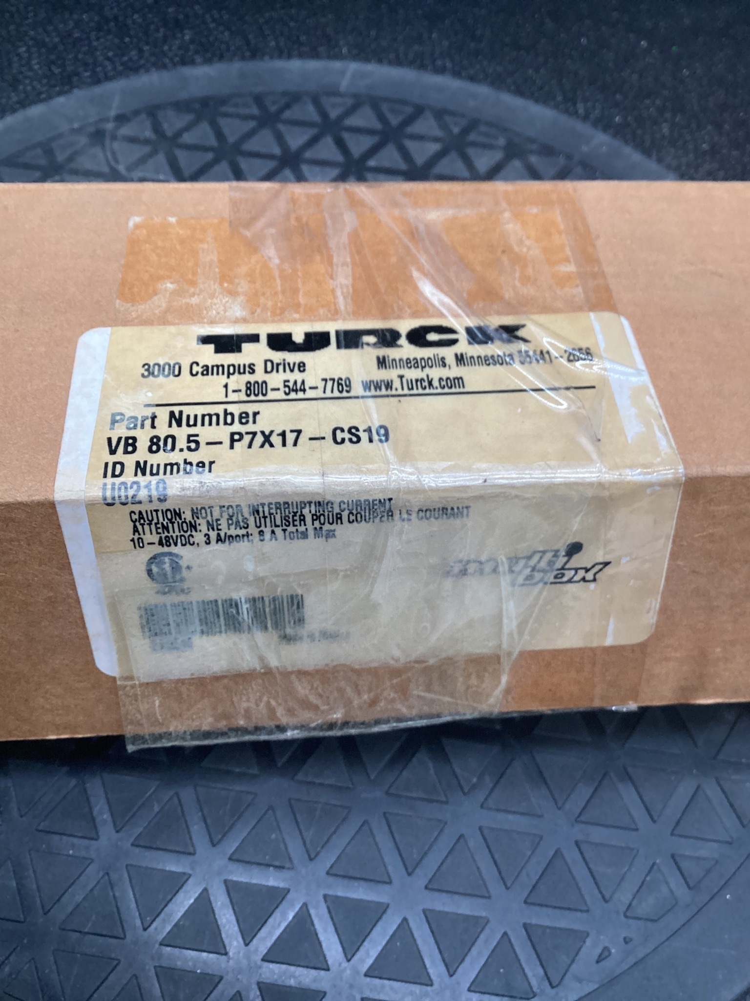 Turck VB 80.5-P7X17-CS19 M12 Junction Block NEW 6