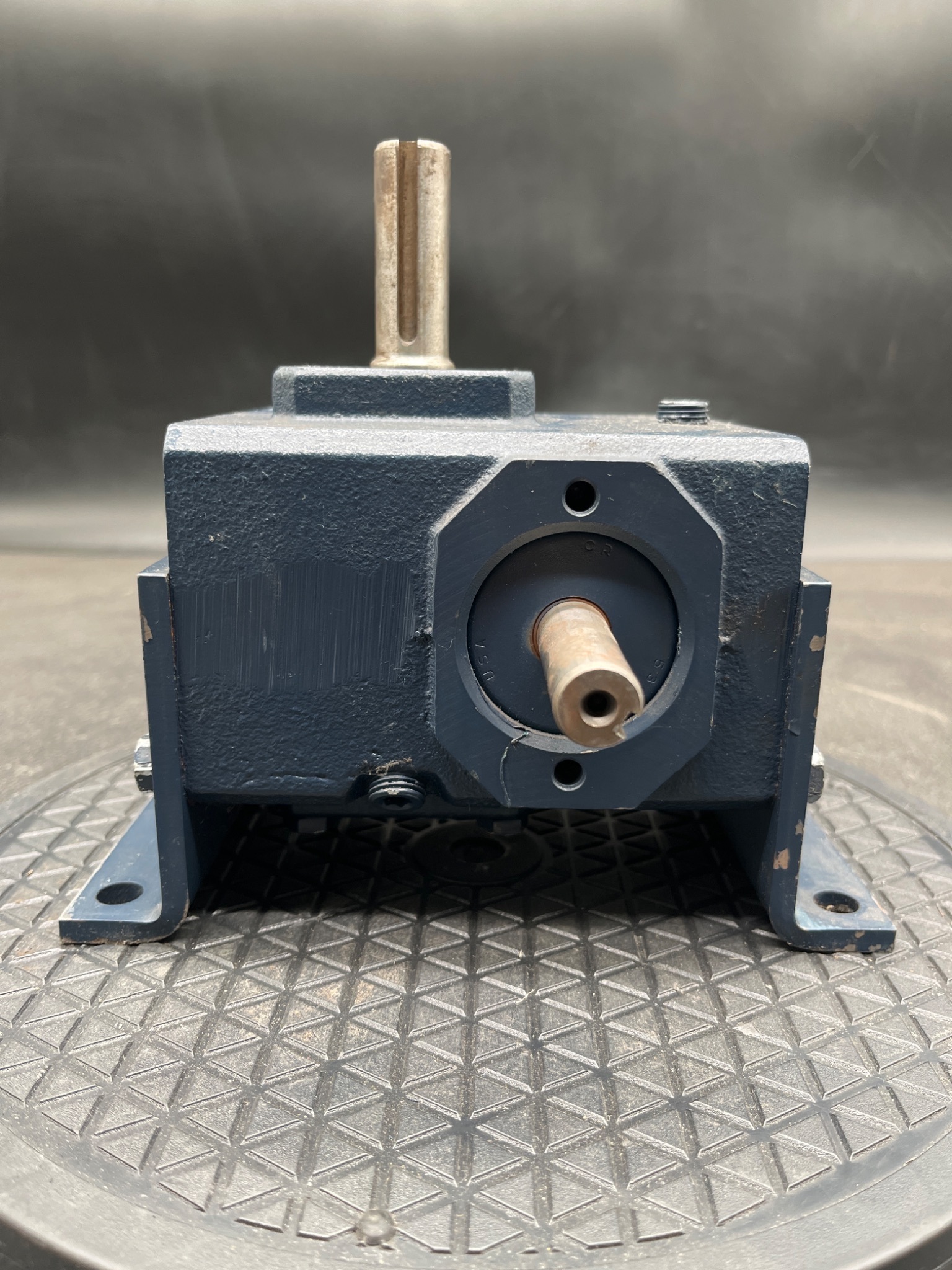 GROVE GEAR GR-VL-815-30-LU Gear Reducer USED 2