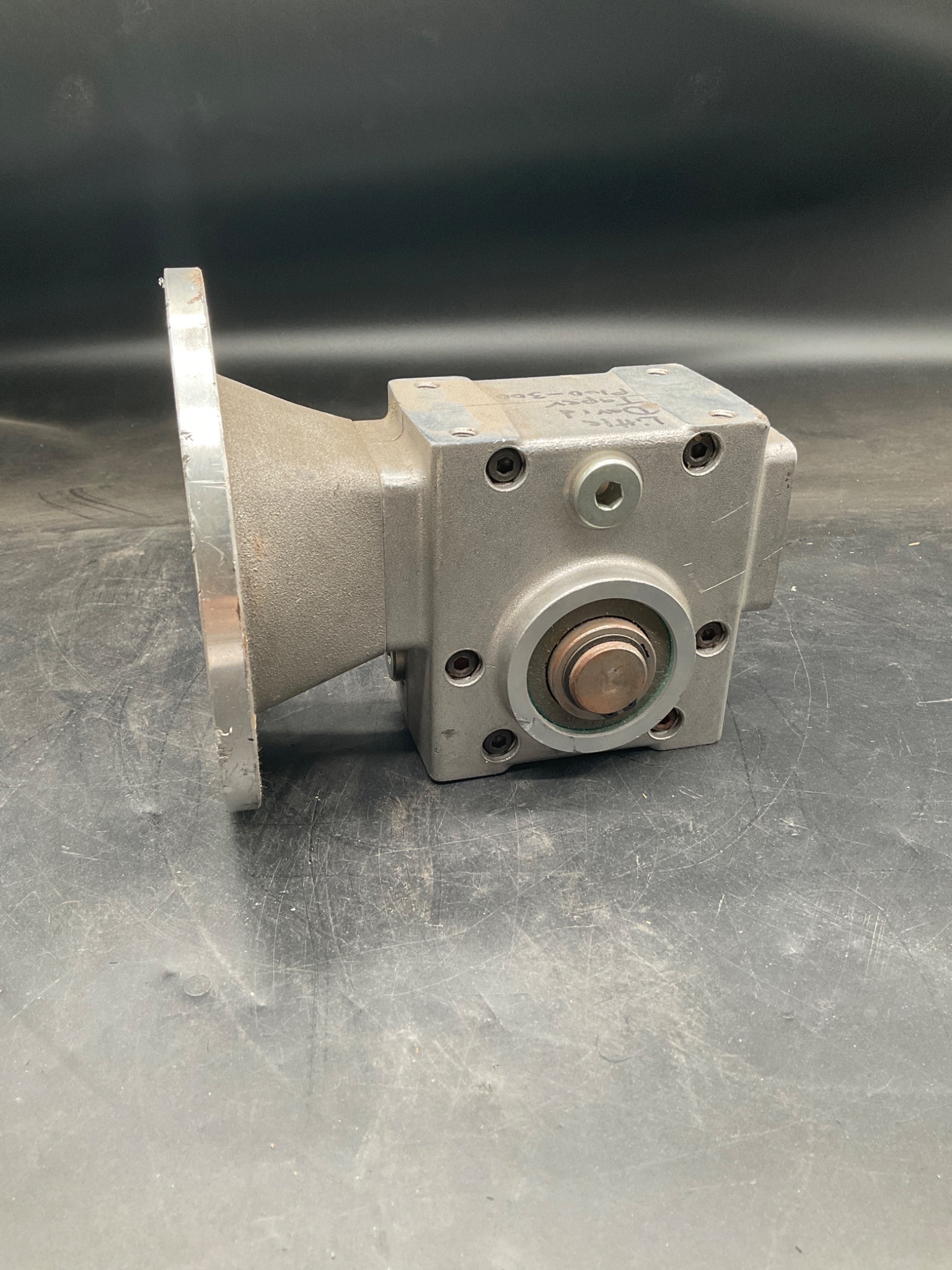 CONE DRIVE B021020 Gear Reducer USED 2