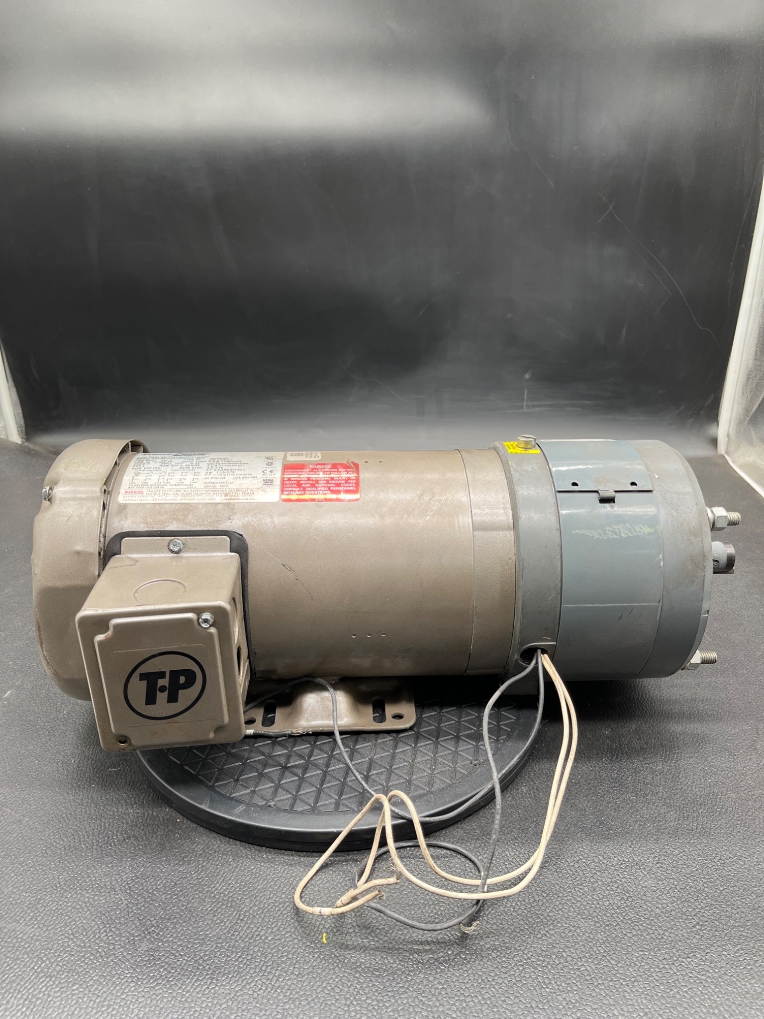 BOSTON GEAR CMBA140TU-6 Gearmotor USED 0