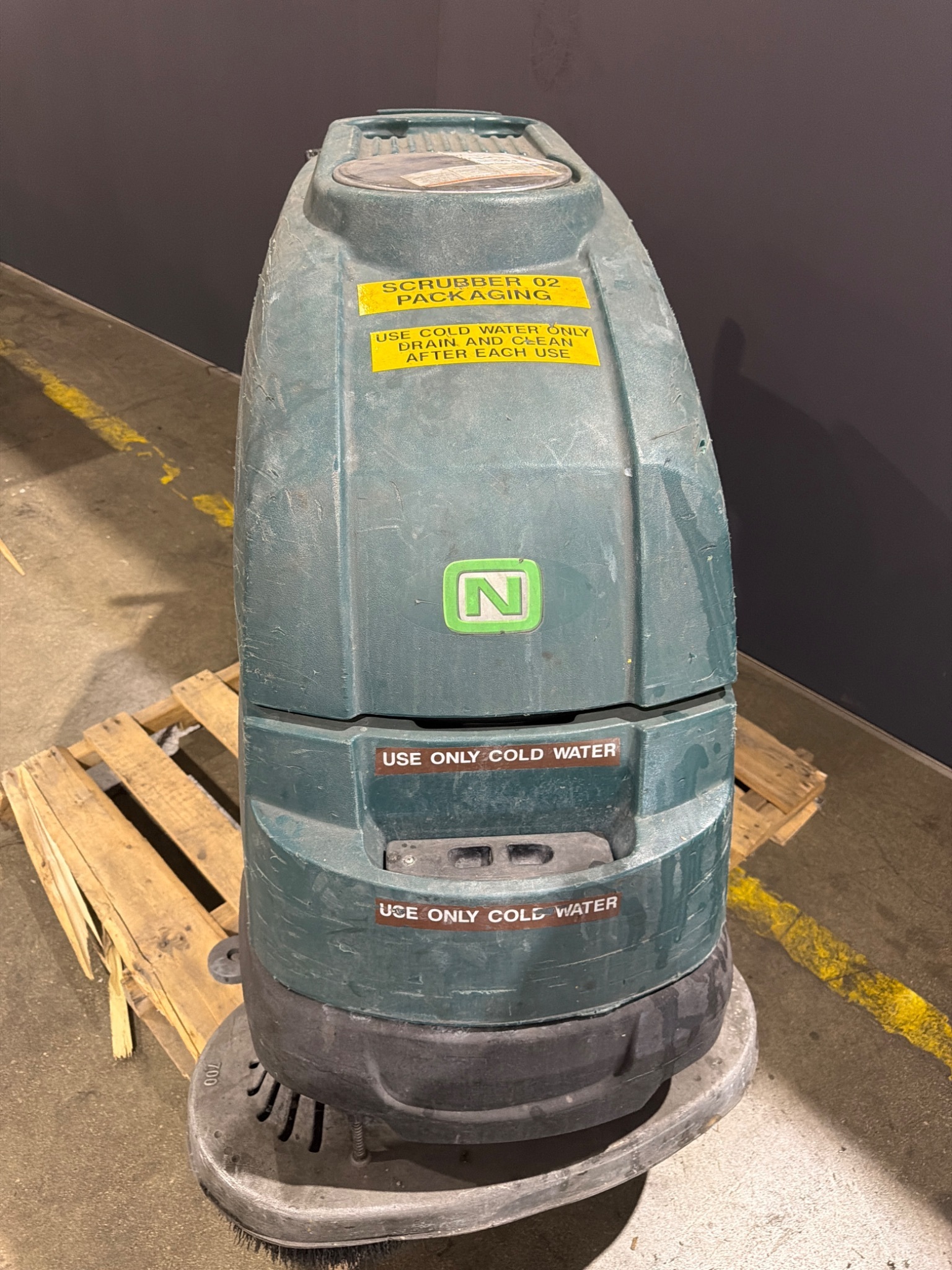 NOBLES ECOH2O Floor Scrubber USED 1