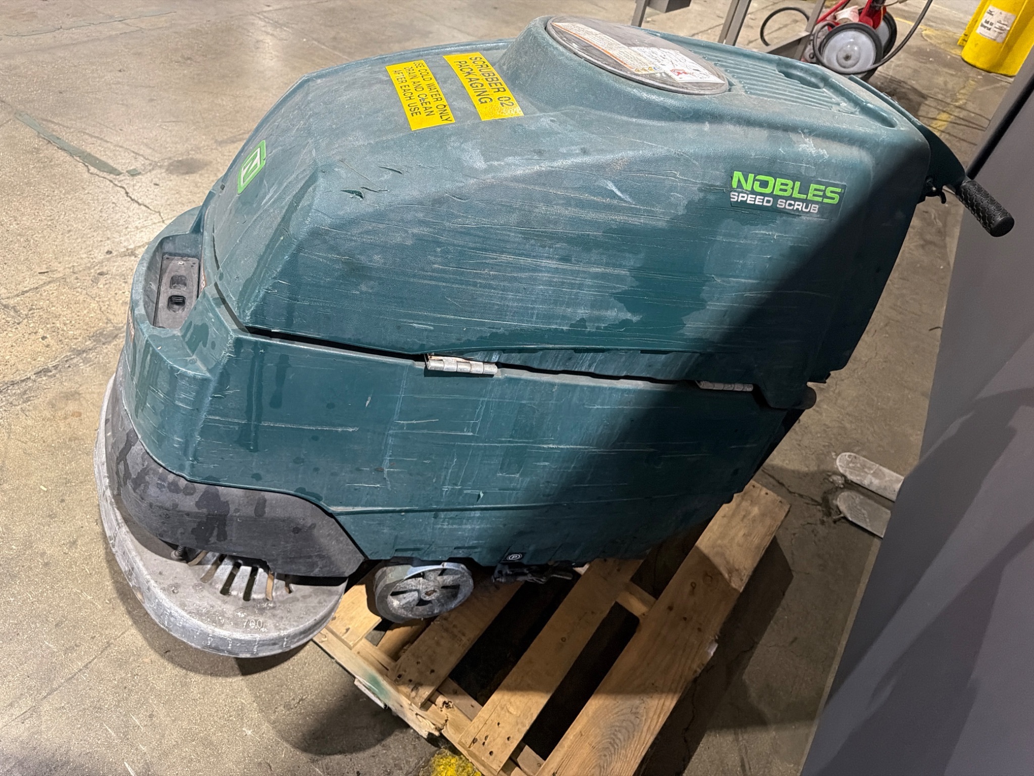 NOBLES ECOH2O Floor Scrubber USED 4