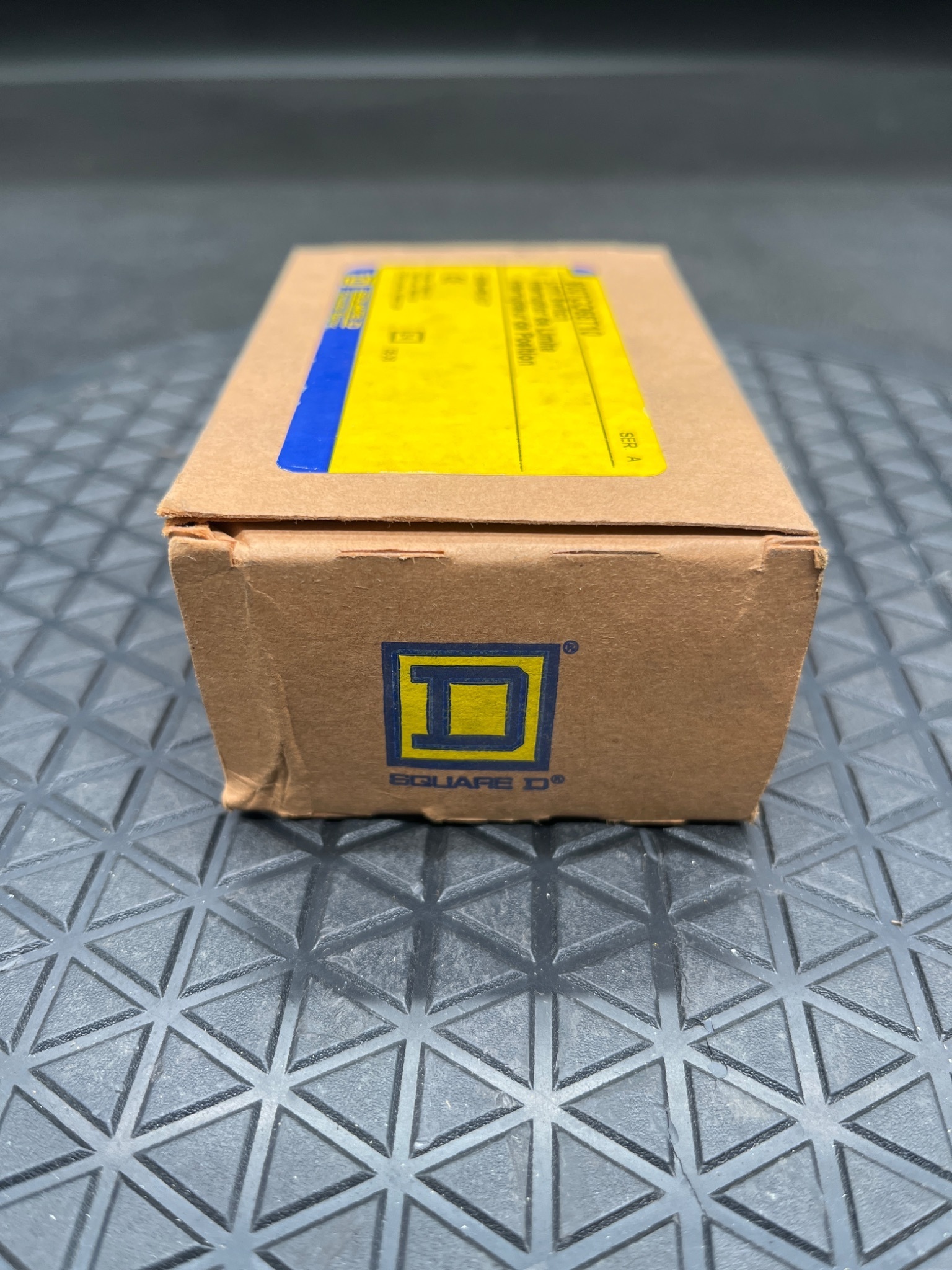 Square D 9007CO68T10 Limit Switch NEW 3