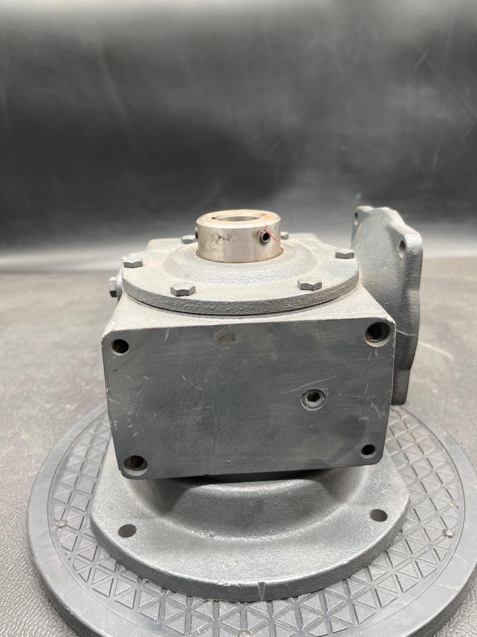 HUB CITY 0220-62376 Gear Reducer USED 0