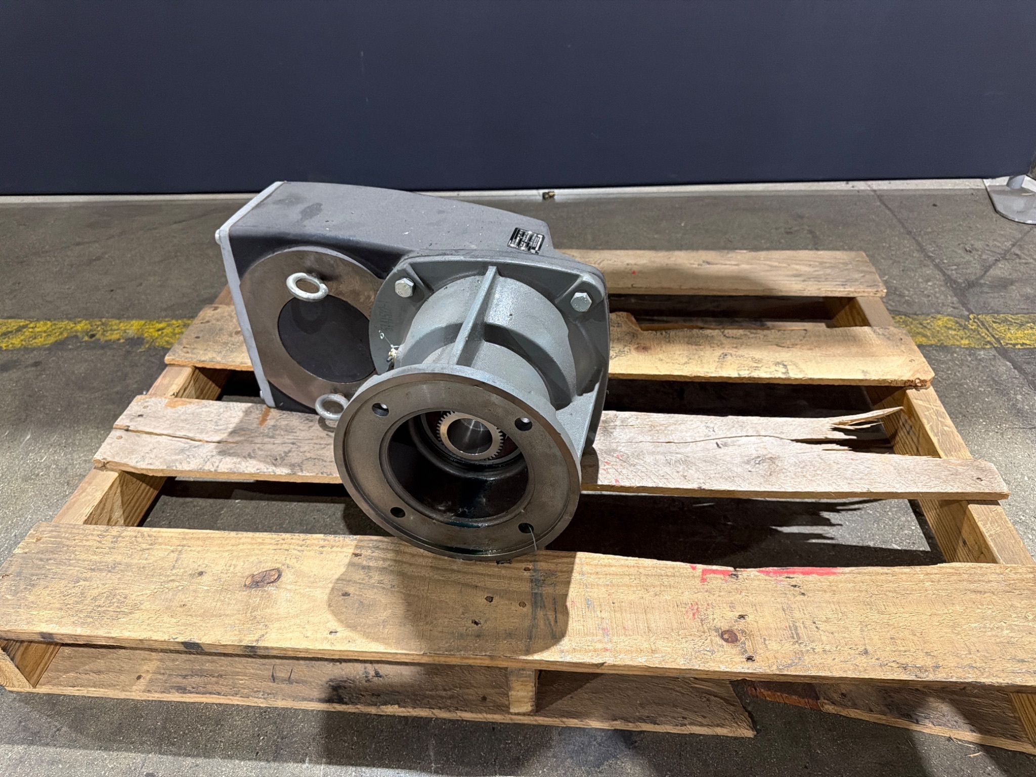 NORD DRIVESYSTEMS SK-4282VZ-180TC2 26.25:1 Gear Reducer USED 0