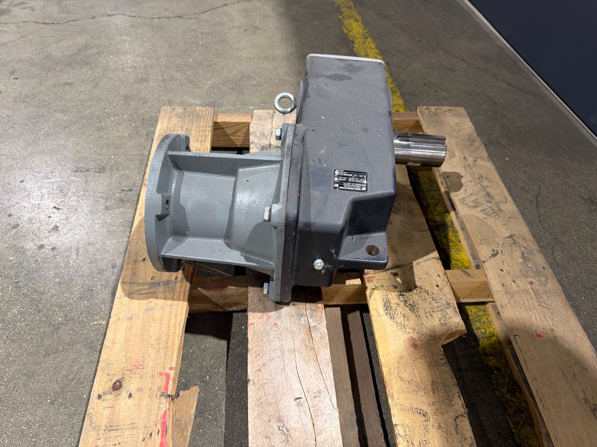 NORD DRIVESYSTEMS SK-4282VZ-180TC2 26.25:1 Gear Reducer USED 1