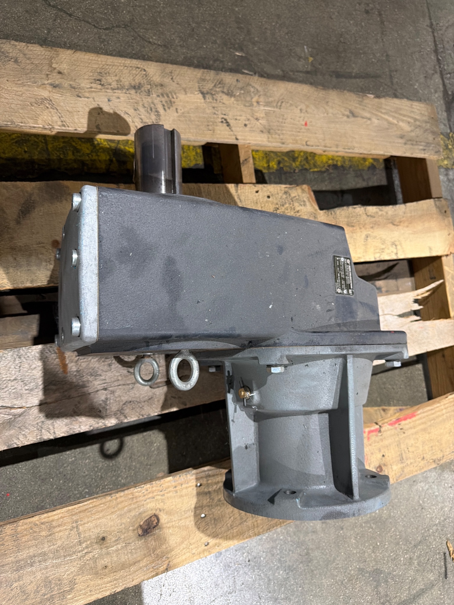 NORD DRIVESYSTEMS SK-4282VZ-180TC2 26.25:1 Gear Reducer USED 2