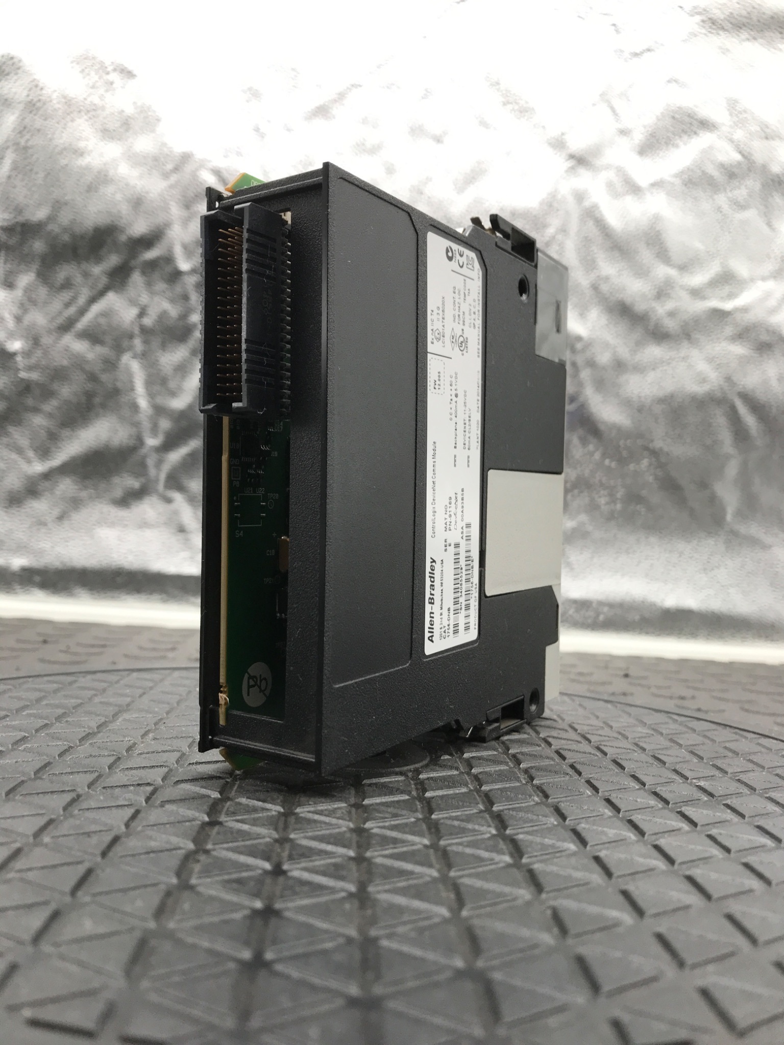 ALLEN BRADLEY 1756-DNB/E DeviceNet Communication Module USED 3