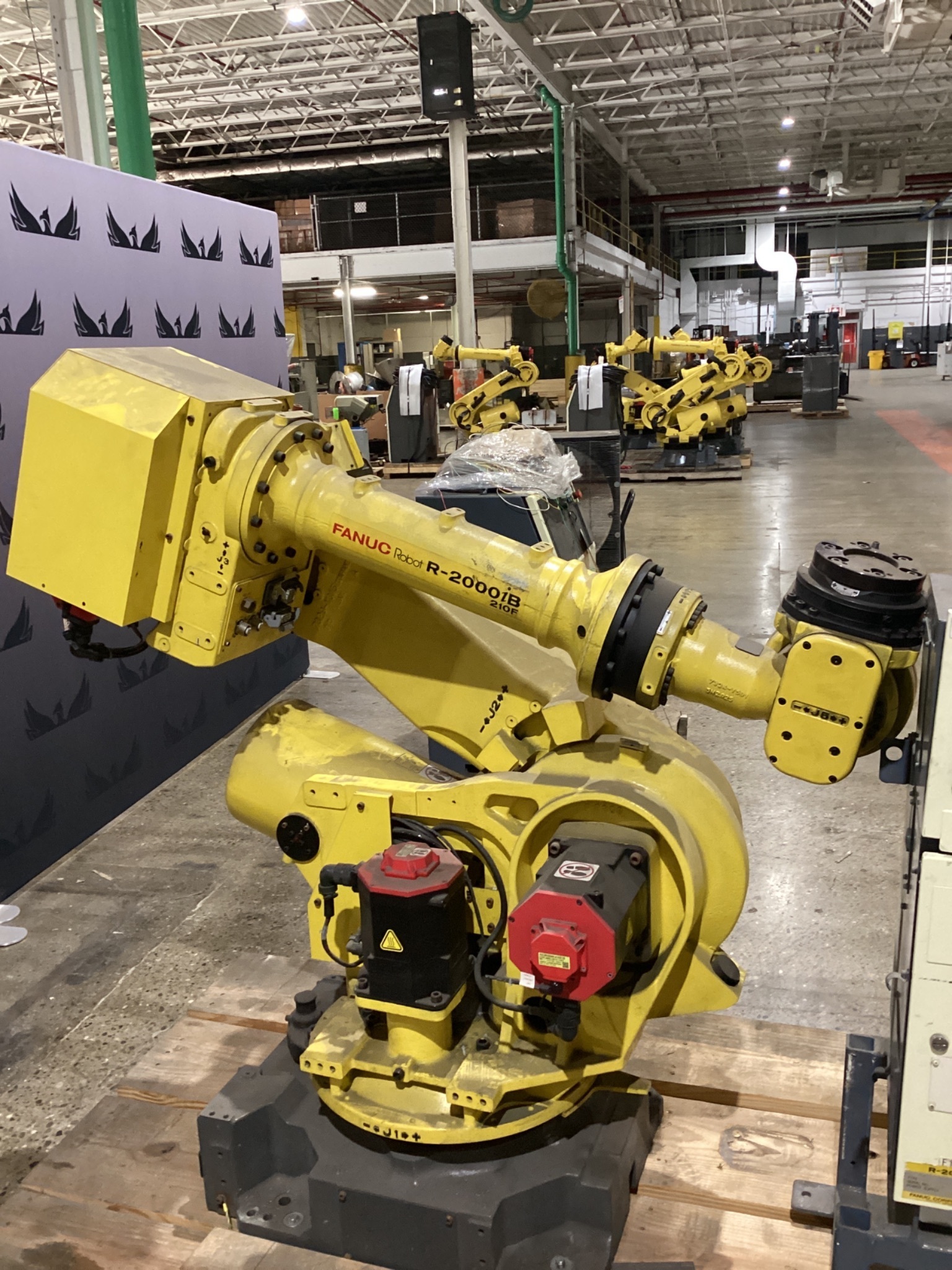 FANUC R-2000iB/210F w/ R-30iB Controls USED - Missing Teach Pendant 1