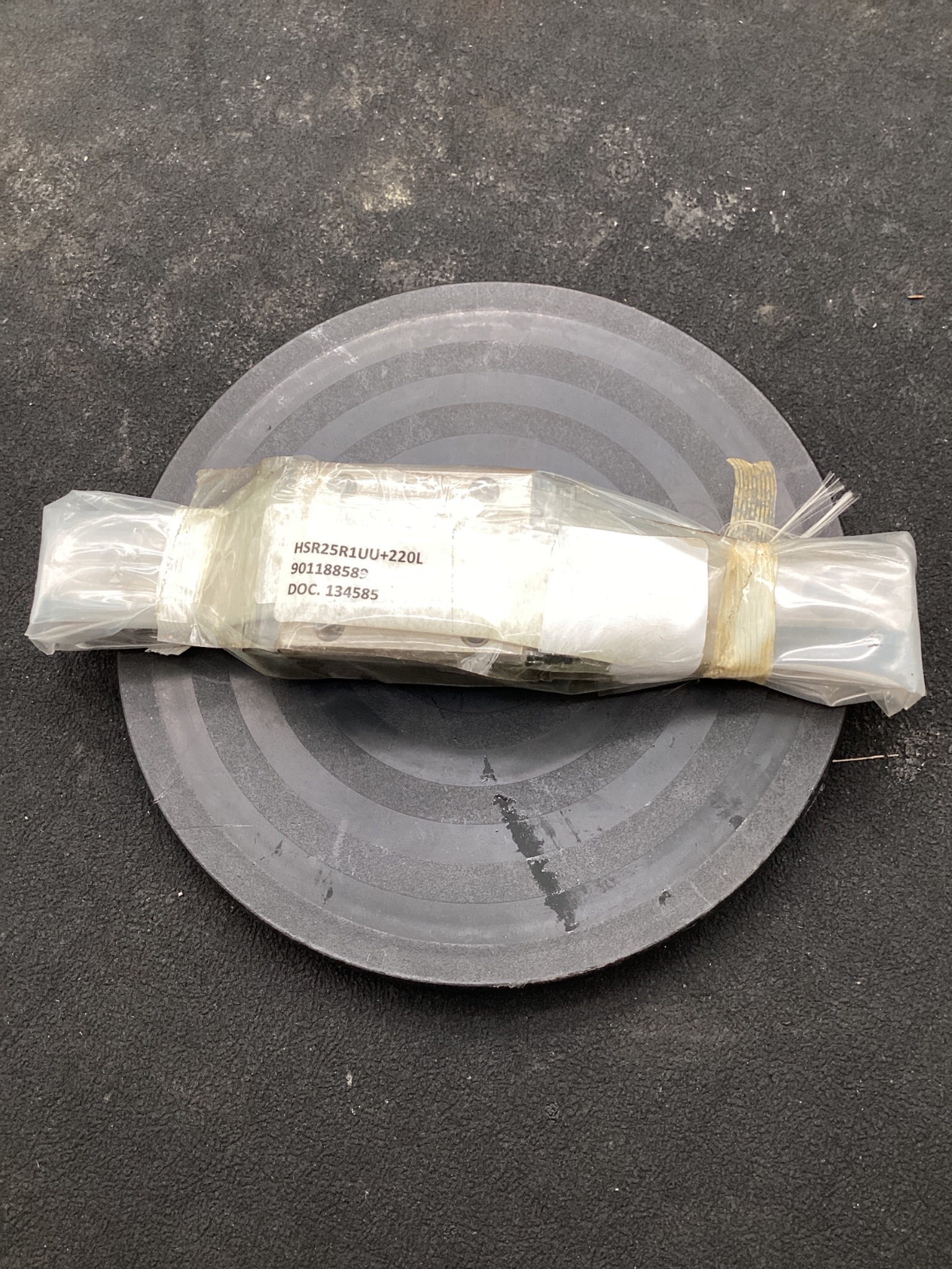 THK HSR25R1UU+220L Linear Guide Block & Rail NEW 0
