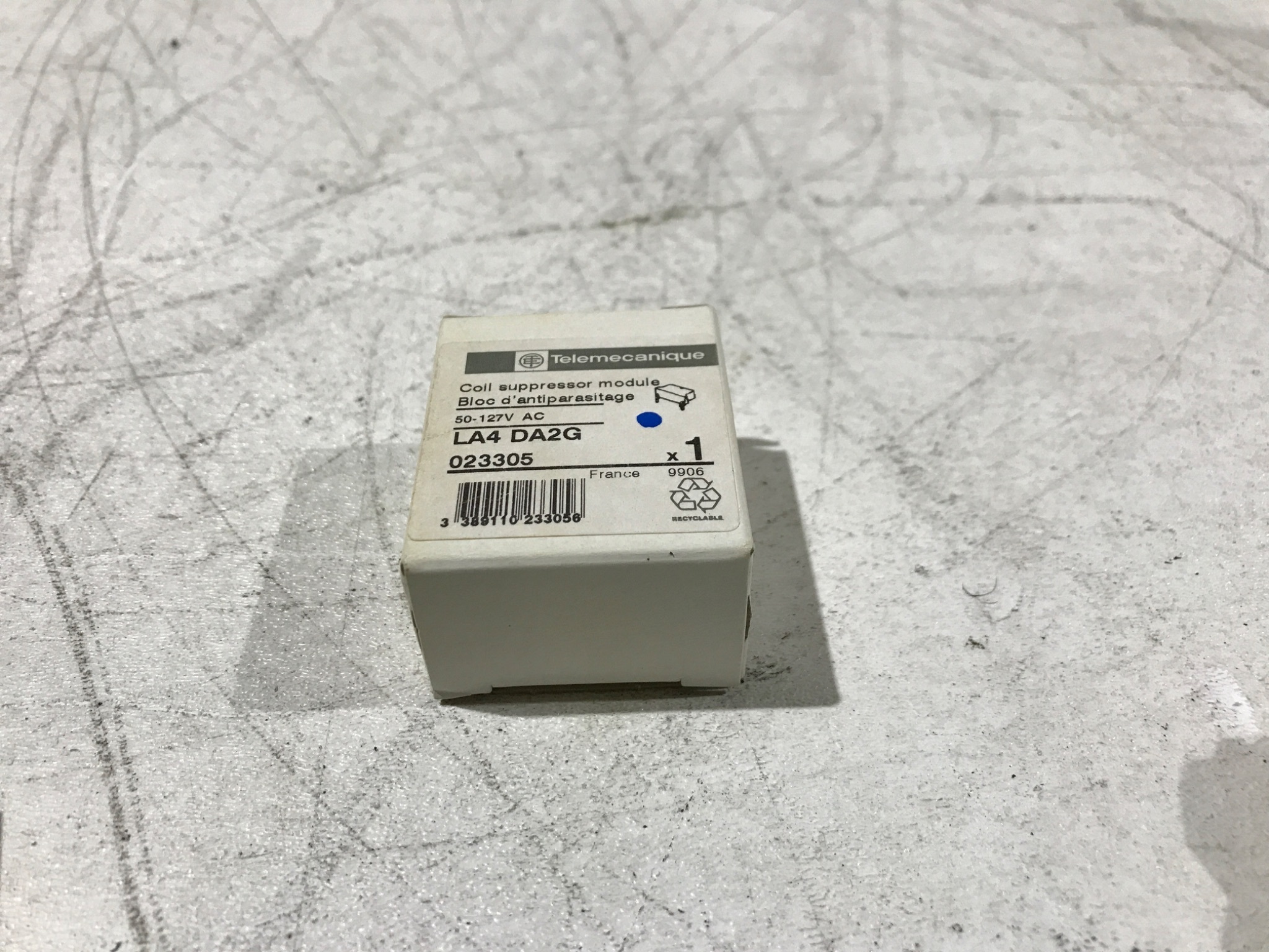 TELEMECANIQUE LA4 DA2G Coil Suppressor Module 50-127VAC NEW 0