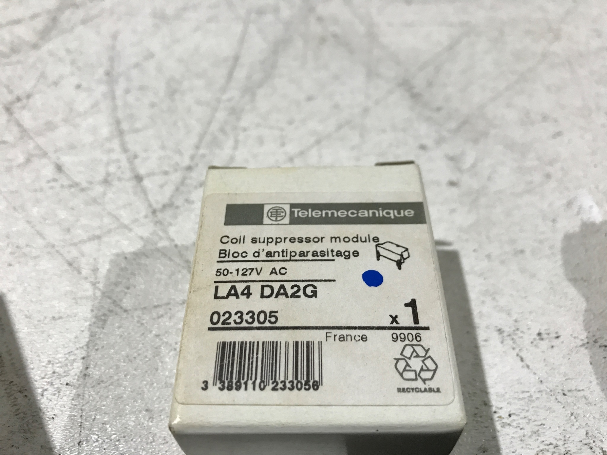 TELEMECANIQUE LA4 DA2G Coil Suppressor Module 50-127VAC NEW 1