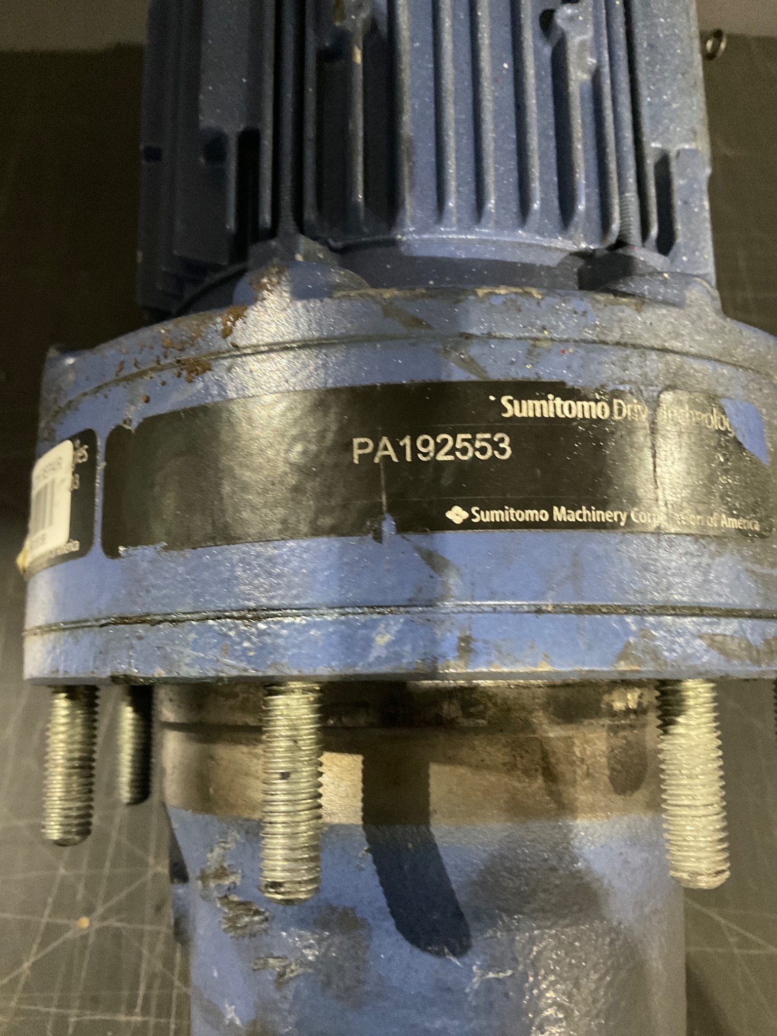 SUMITOMO CNFMS05‑6105C‑17 Gearmotor USED 1