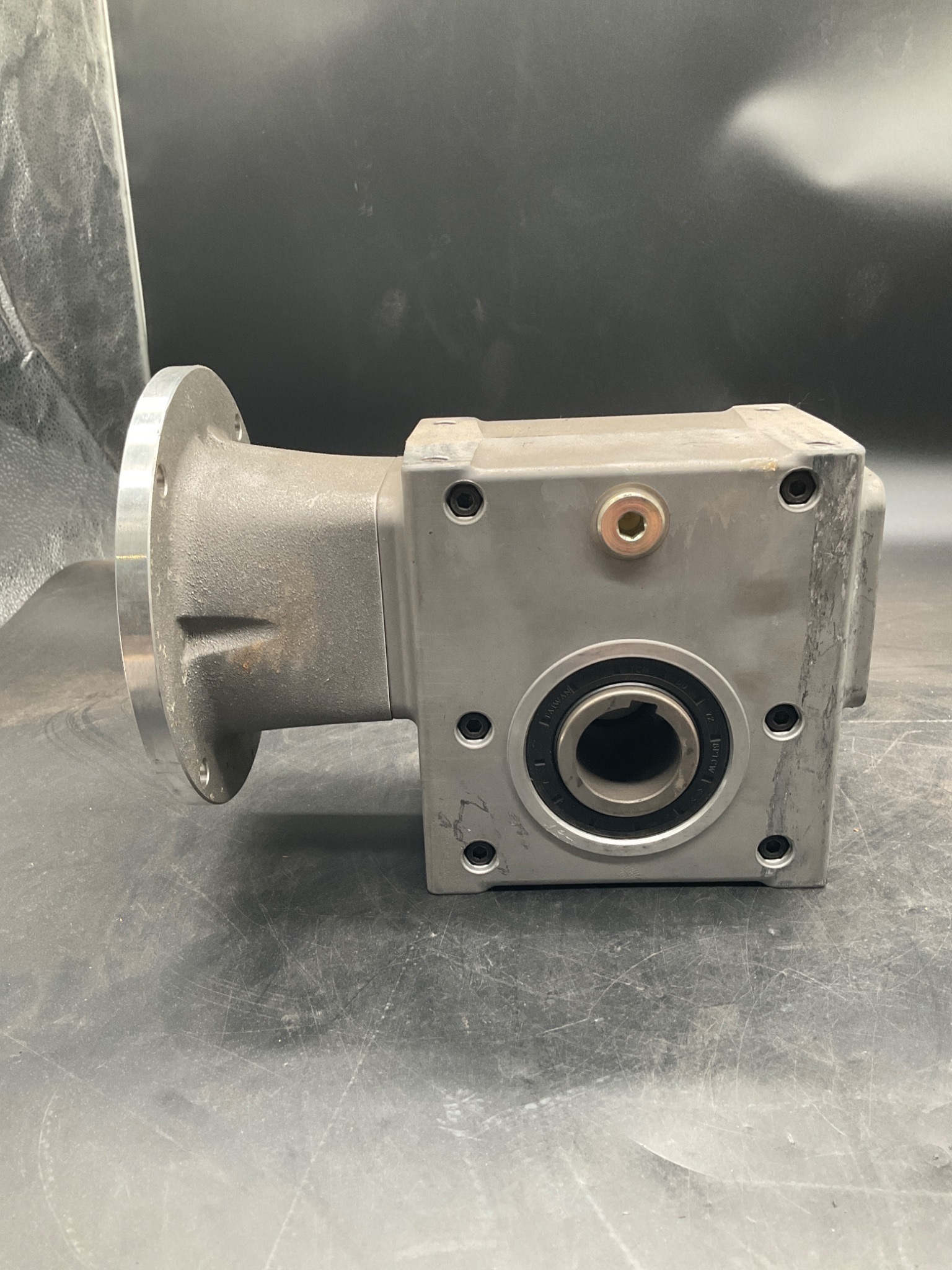 CONE DRIVE B051040KAJTI Gear Reducer NEW 4