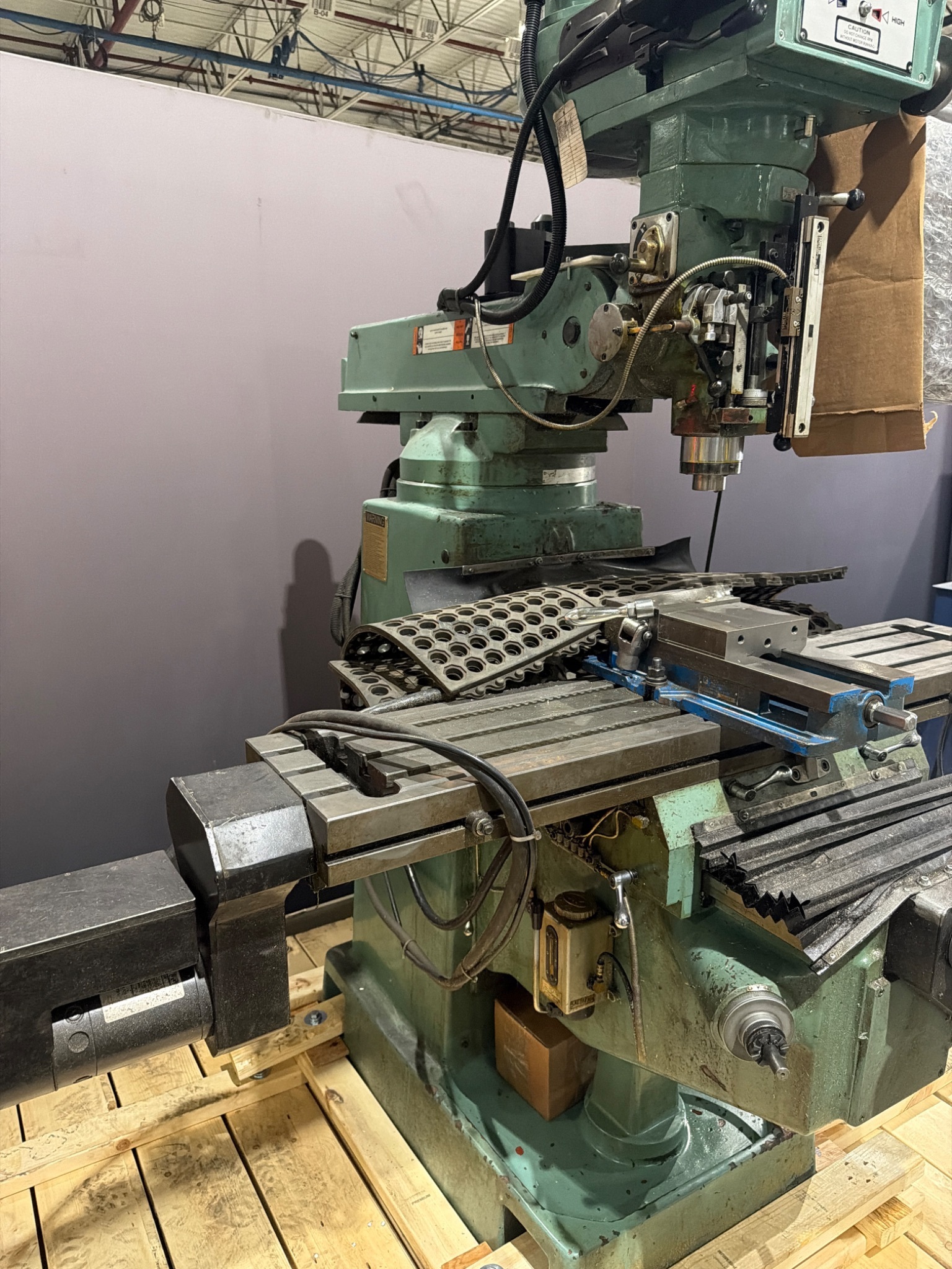 SOUTHWESTERN INDUSTRIES TRAK K3SX CNC Vertical Mill 3PH 220V USED 3