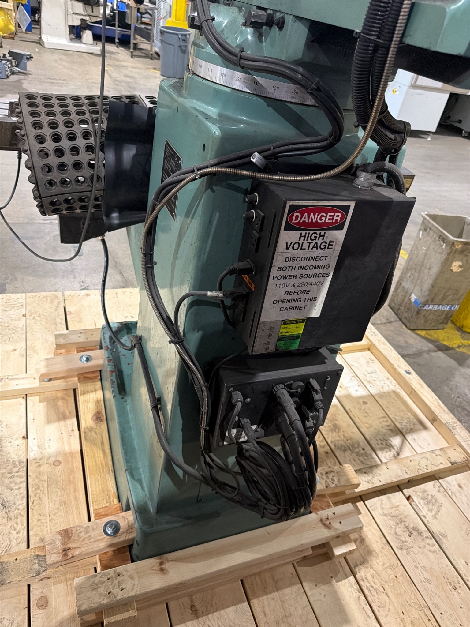 SOUTHWESTERN INDUSTRIES TRAK K3SX CNC Vertical Mill 3PH 220V USED 5