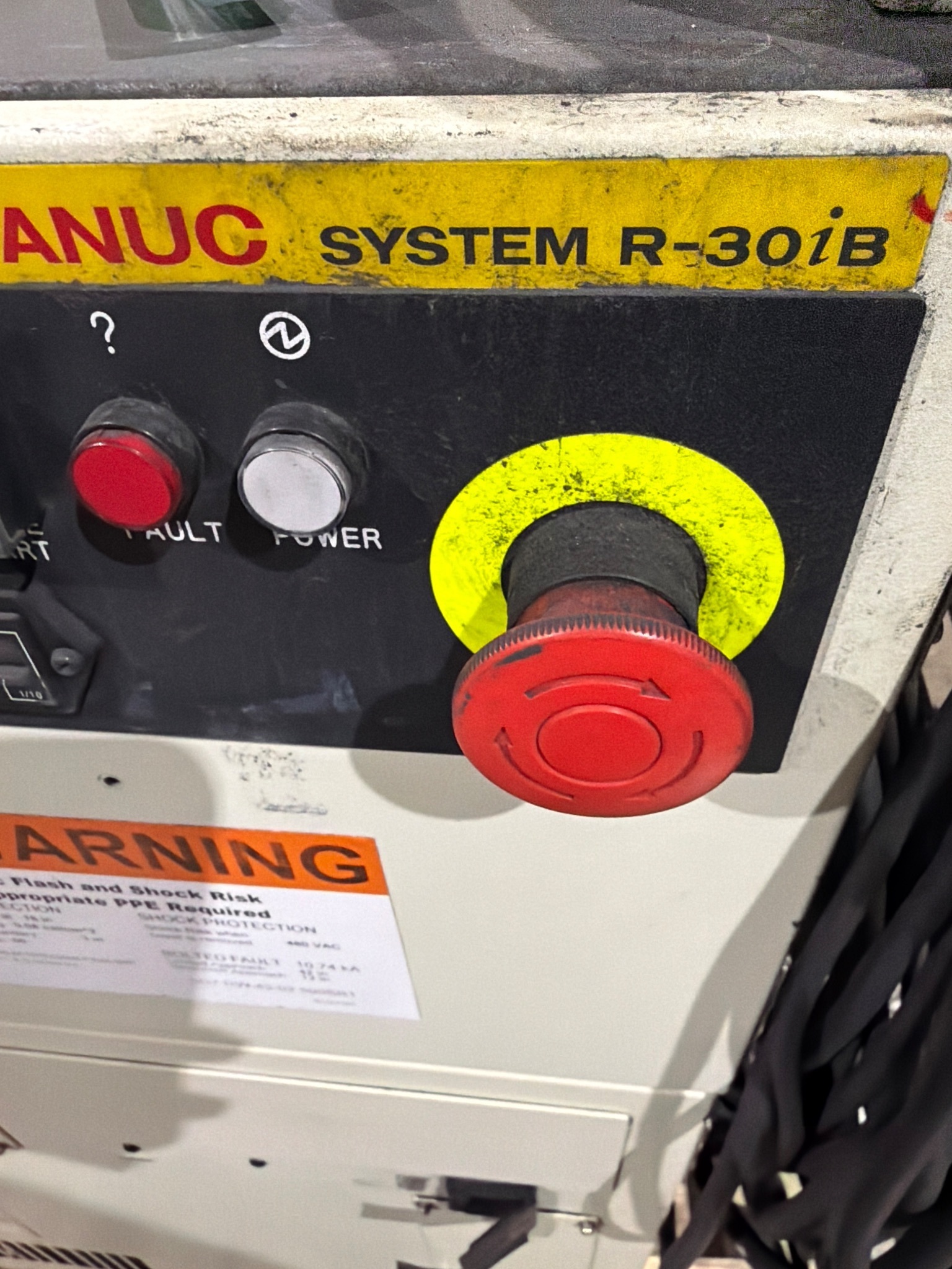 FANUC R-2000iB/210F w/ R-30iB Controls USED - No Pendant 2