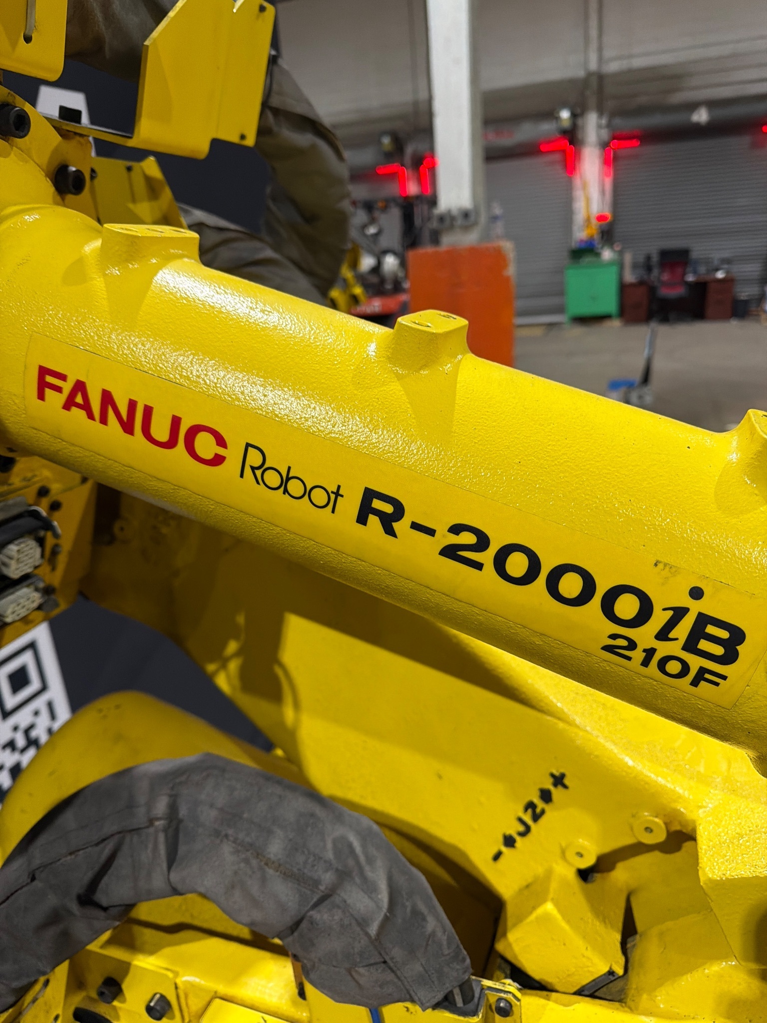 FANUC R-2000iB/210F w/ R-30iB Controls USED - No Pendant 13