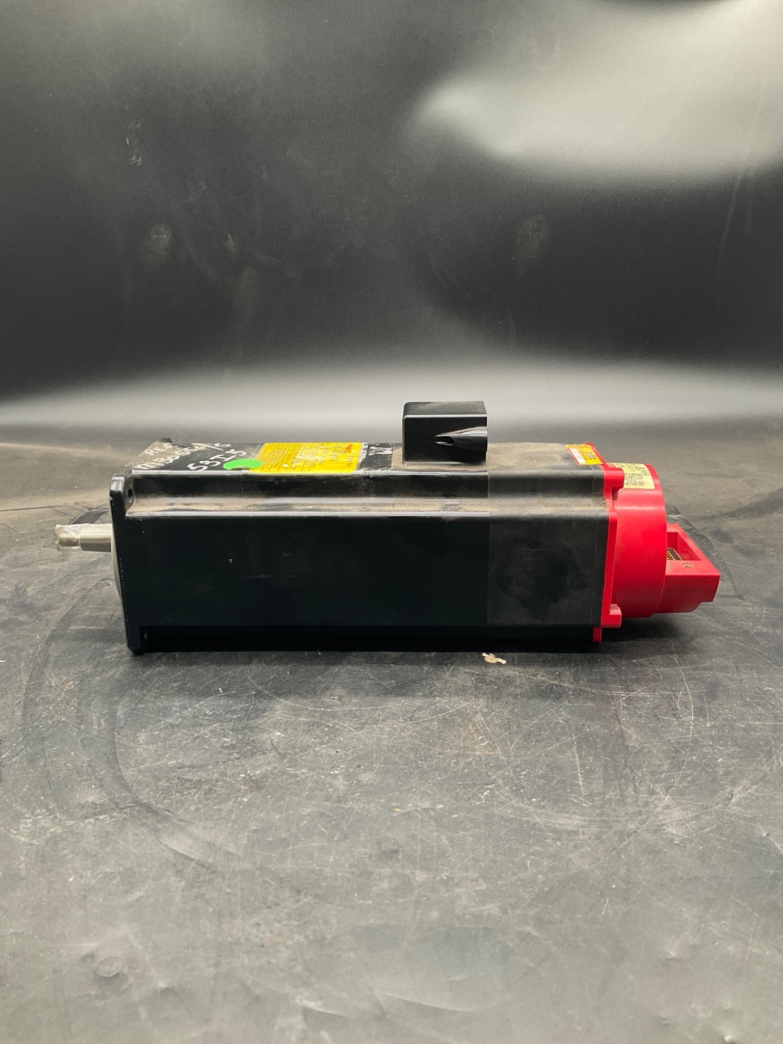 FANUC A06B-0374-B175-R AC Servo Motor A2.5/3000 66V 3000RPM USED 4