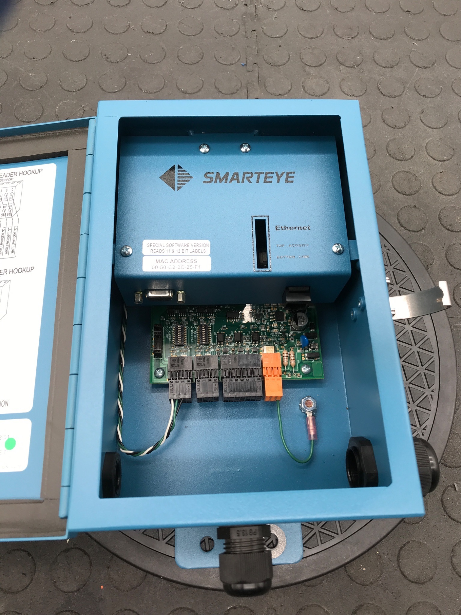 Smarteye SP4002/01 S-Net X Ethernet Interface Module Enclosure NEW 4