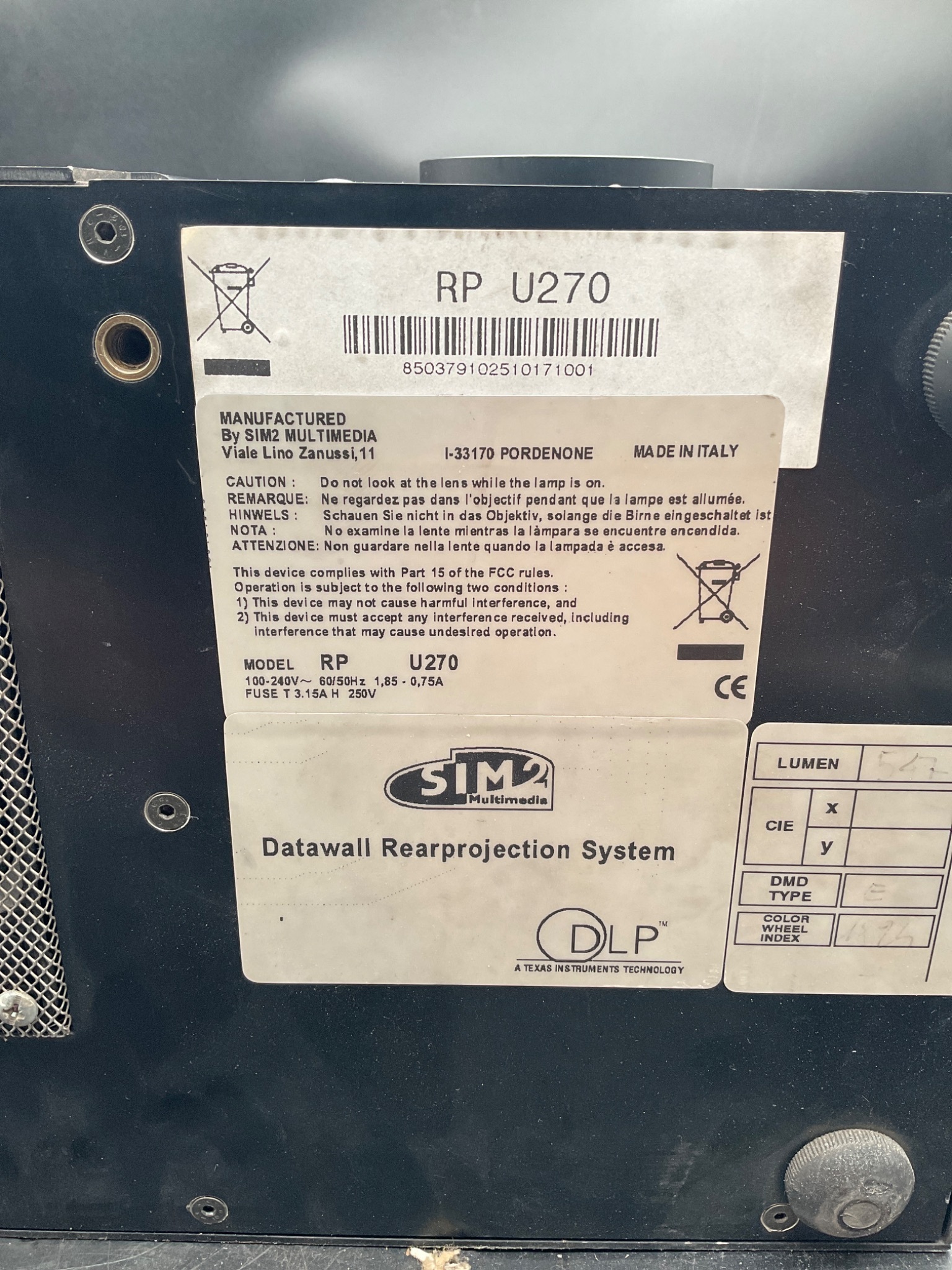 SIM2 Multimedia RP U270 Datawall Rear Projection Unit USED 1