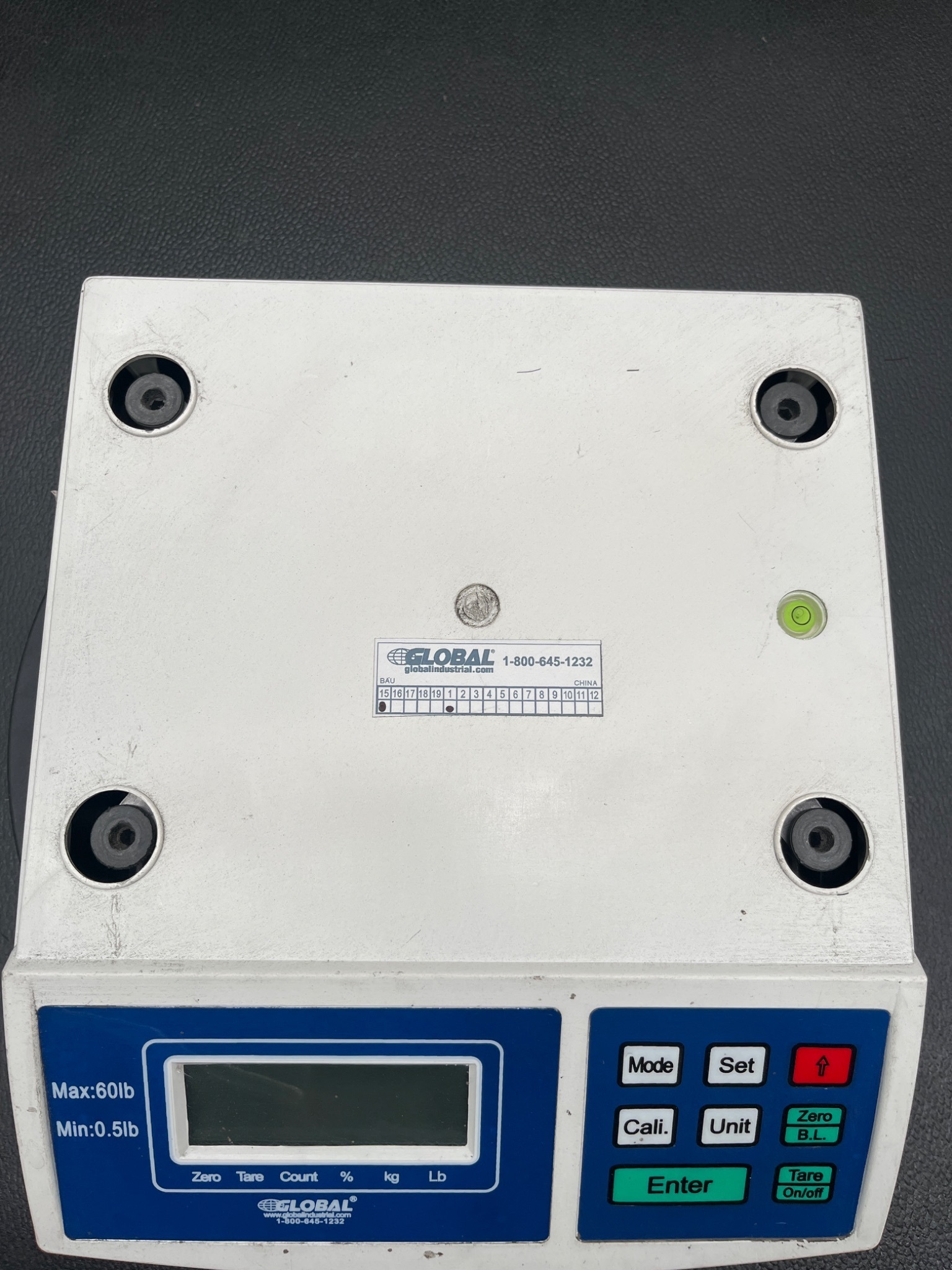 Global Industrial 60lb Digital Bench Scale USED 5