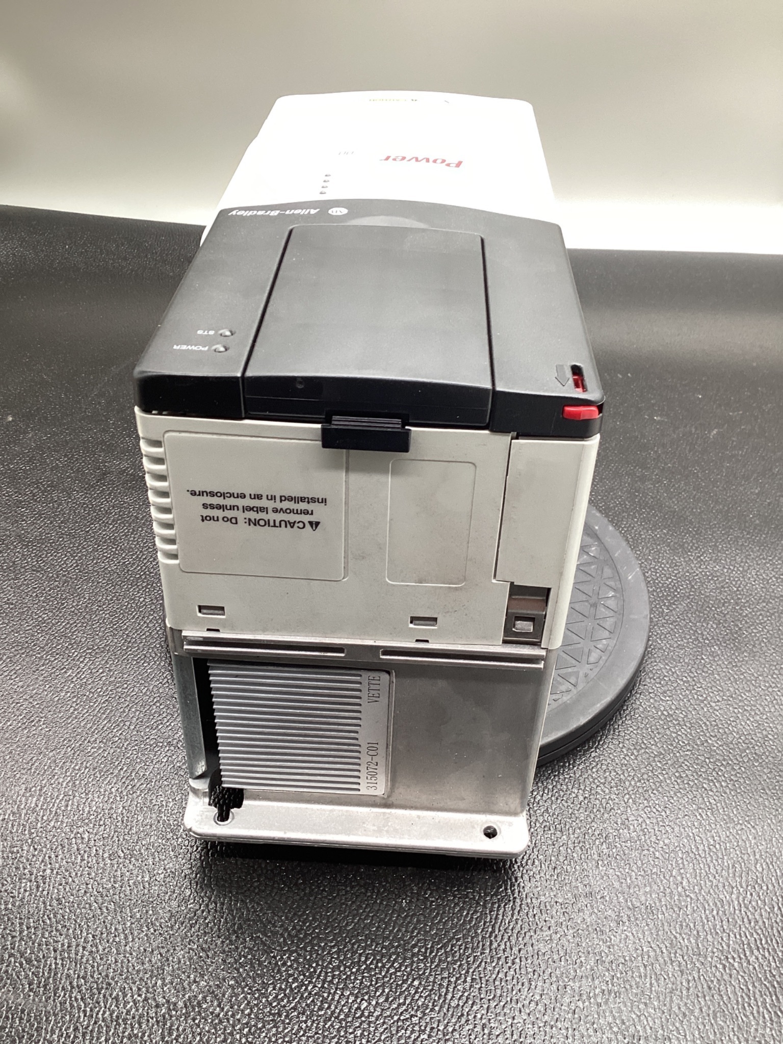 Allen Bradley 20BE017A0AYNAND0 PowerFlex 700S AC Drive USED 5