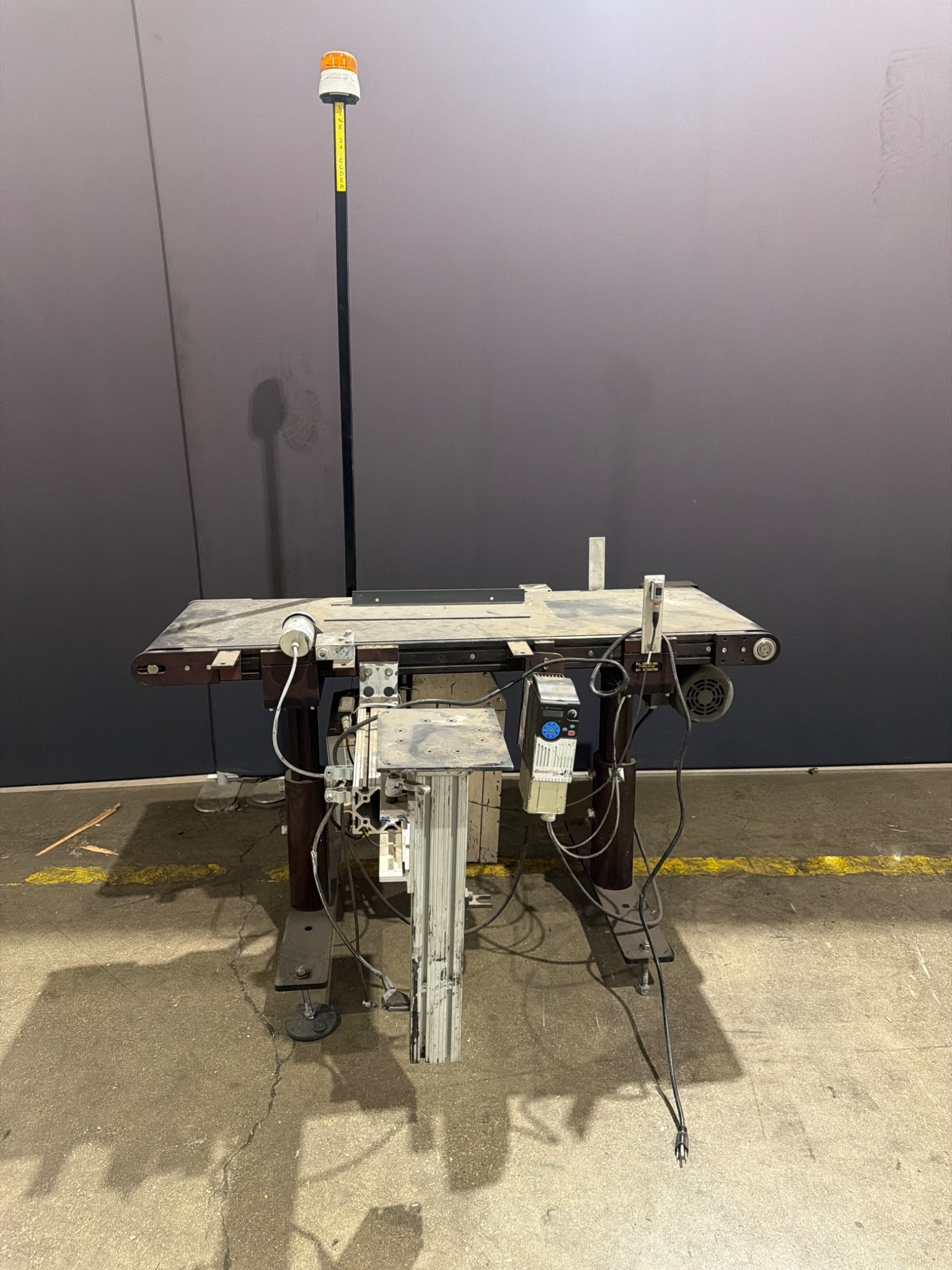 R.L. Craig Inc Conveyor System with Lift Platform USED 0