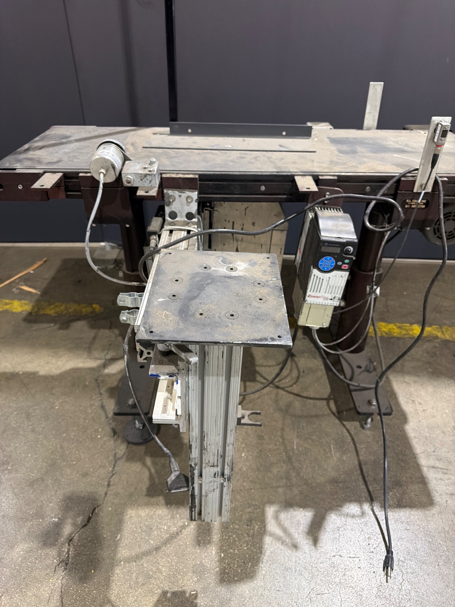 R.L. Craig Inc Conveyor System with Lift Platform USED 3