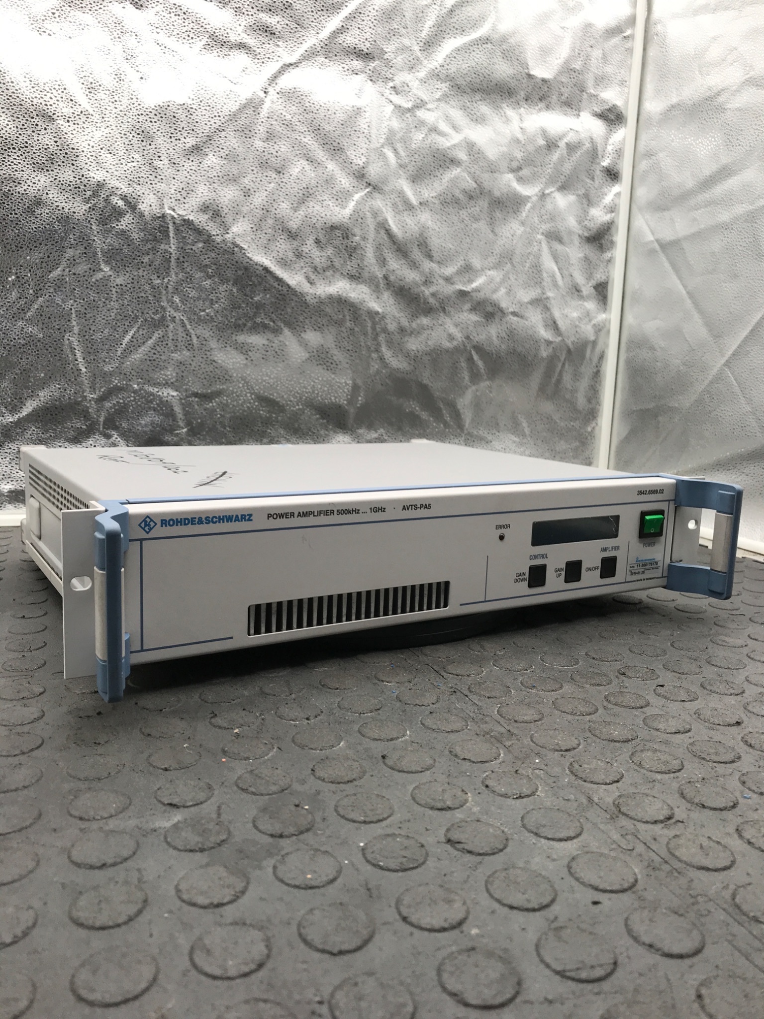 Rohde & Schwarz 11-300175178 RF Power Amplifier AVTS-PA5 USED 1