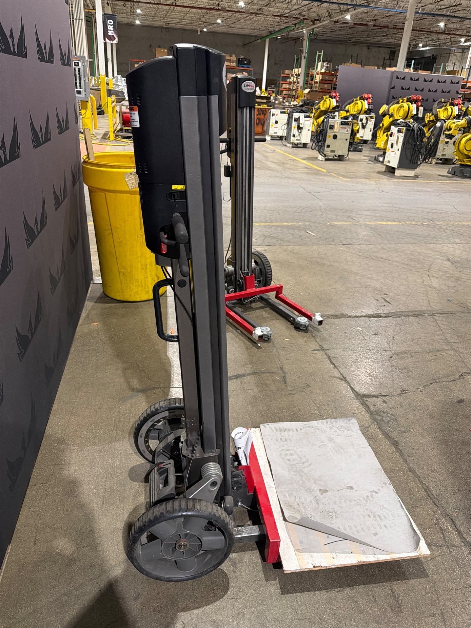 MAGLINER LIFTPLUS Powered Lift Hand Truck 48" Lift USED 4