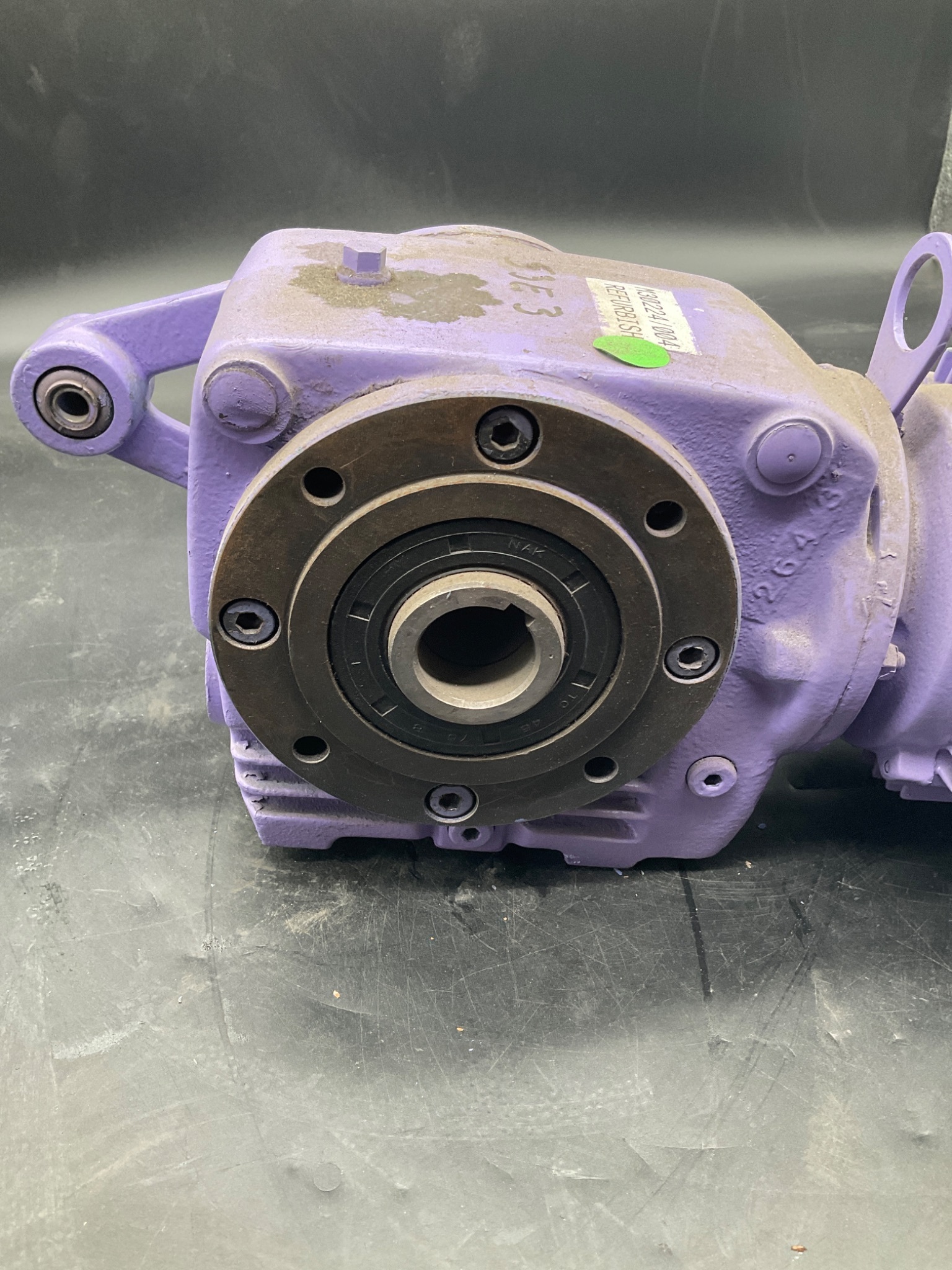 SEW-Eurodrive SA42T DT80K-4 Gearmotor 0.55kW 277/480V USED 6