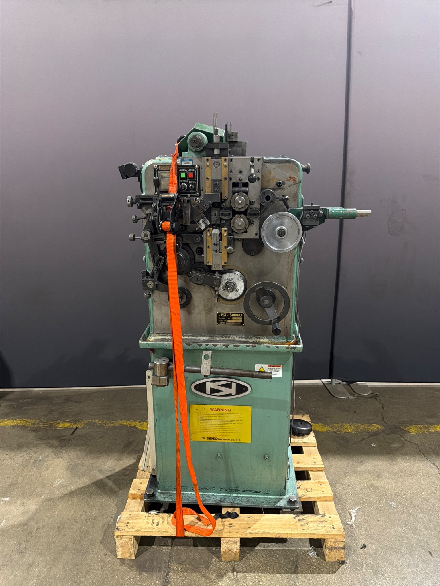 SHINKO VF-712 Wire Forming Machine USED 0